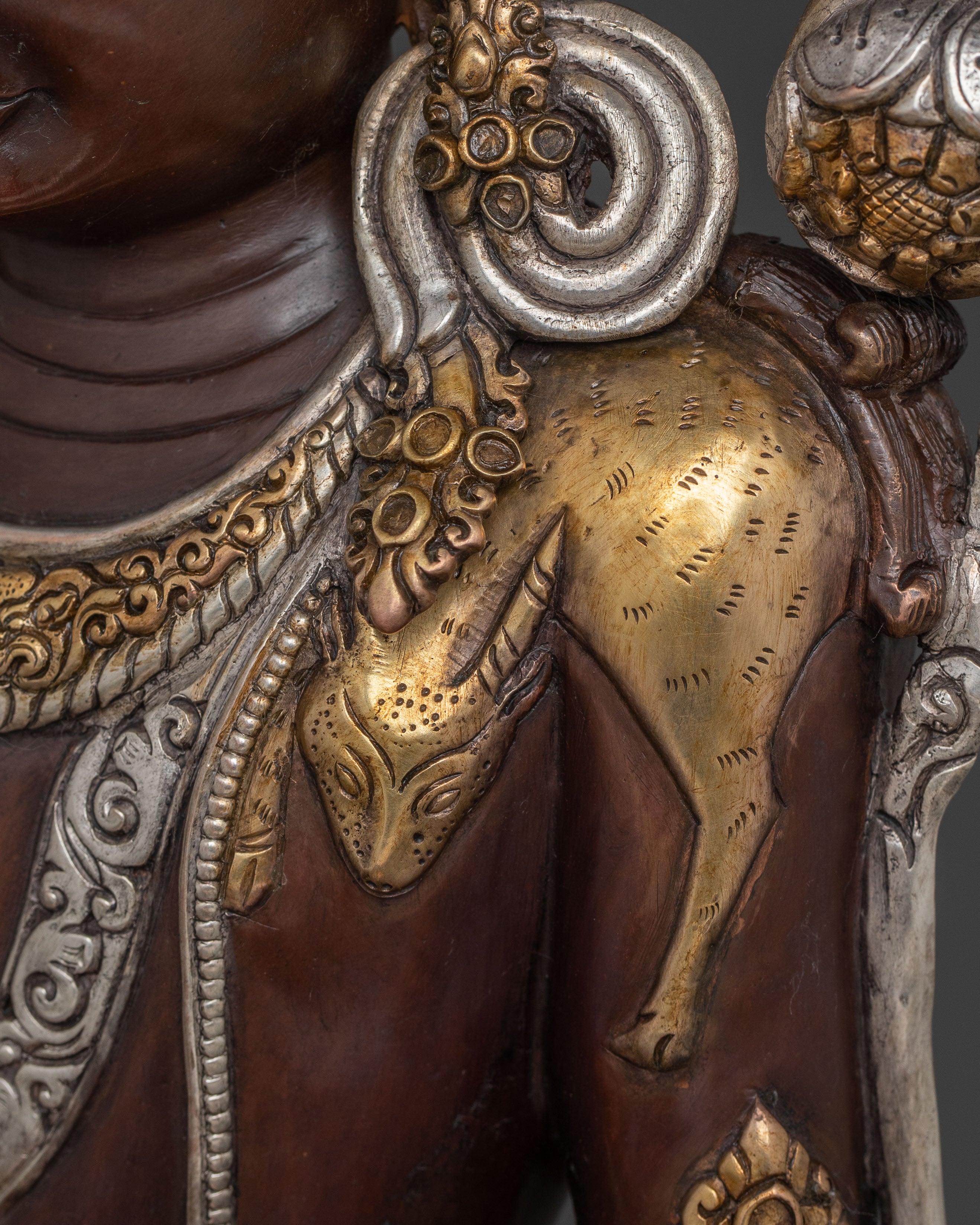 Lokeshwor Blessing Statue – Exquisitely Handcrafted