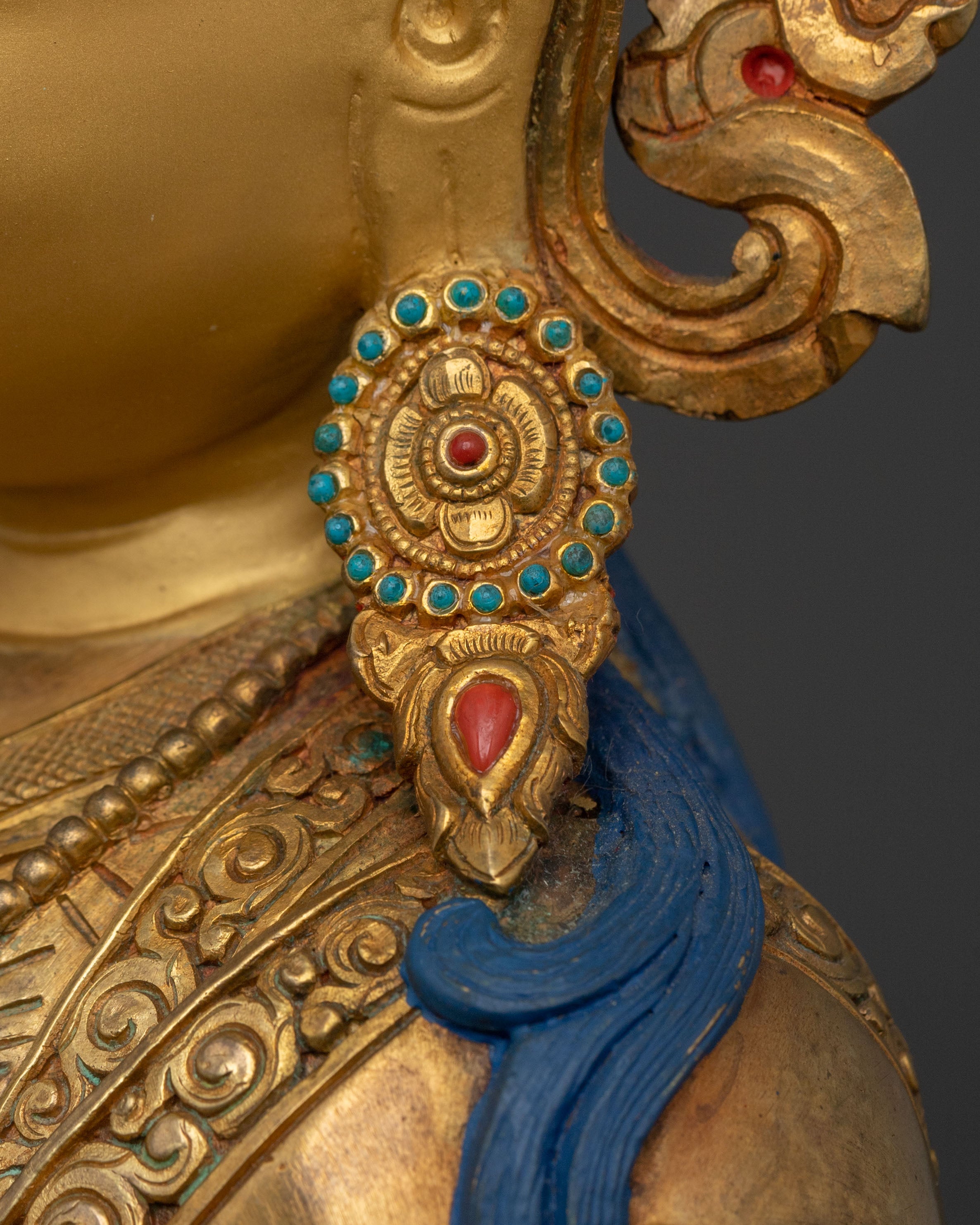 Himalayan Guru Rinpoche Statue for Buddhist Altar