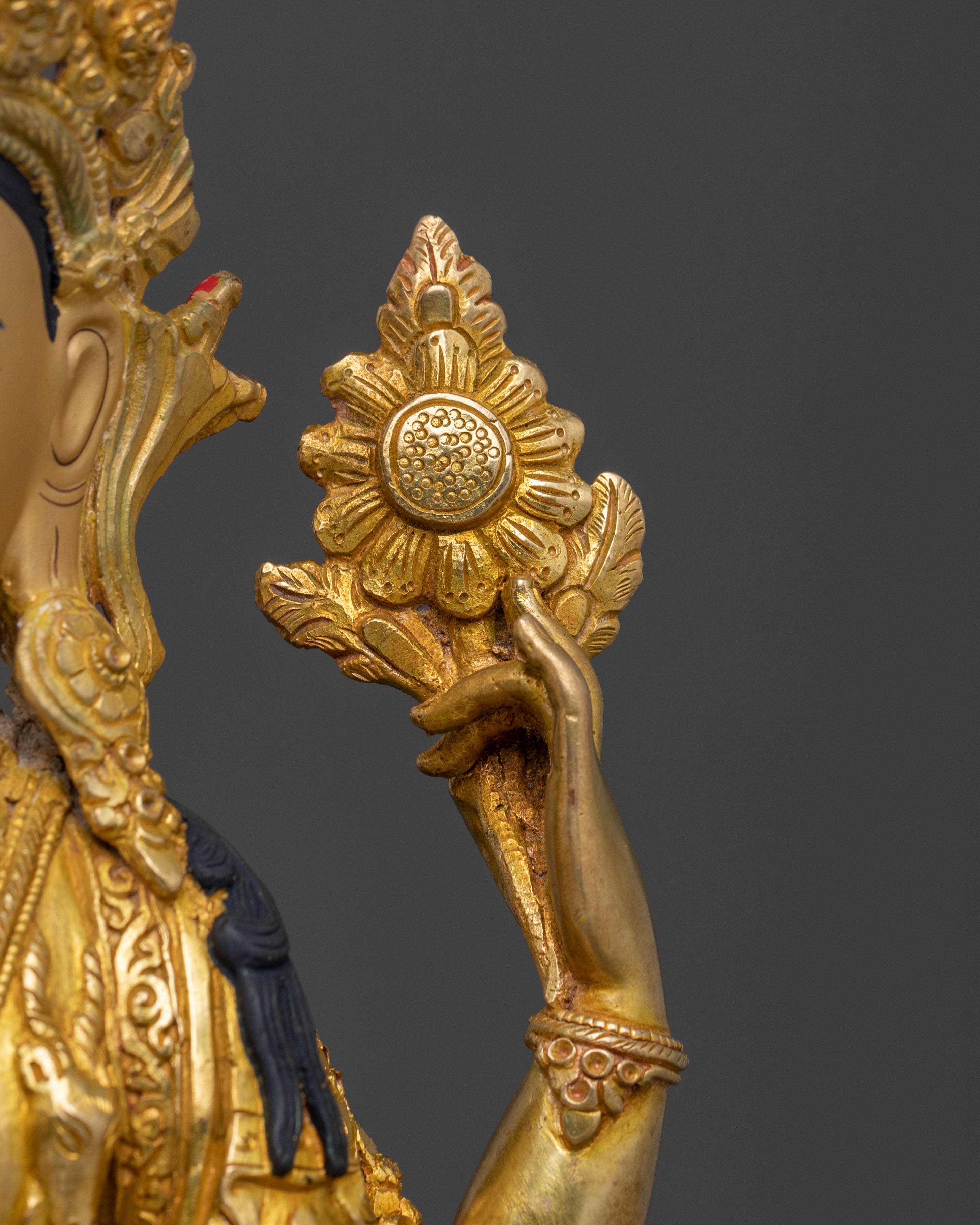 Golden Rupa of Chenrezig | Buddha of Infinite Compassion