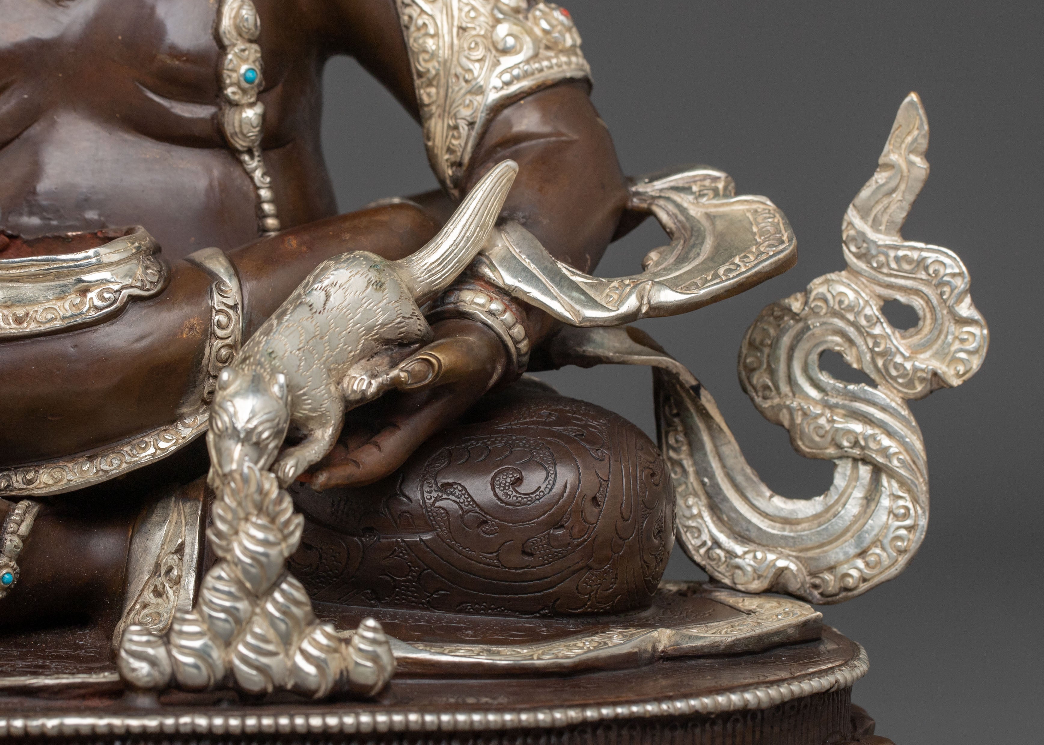 Handmade Green Dzambhala Statue | Altar Home Decor