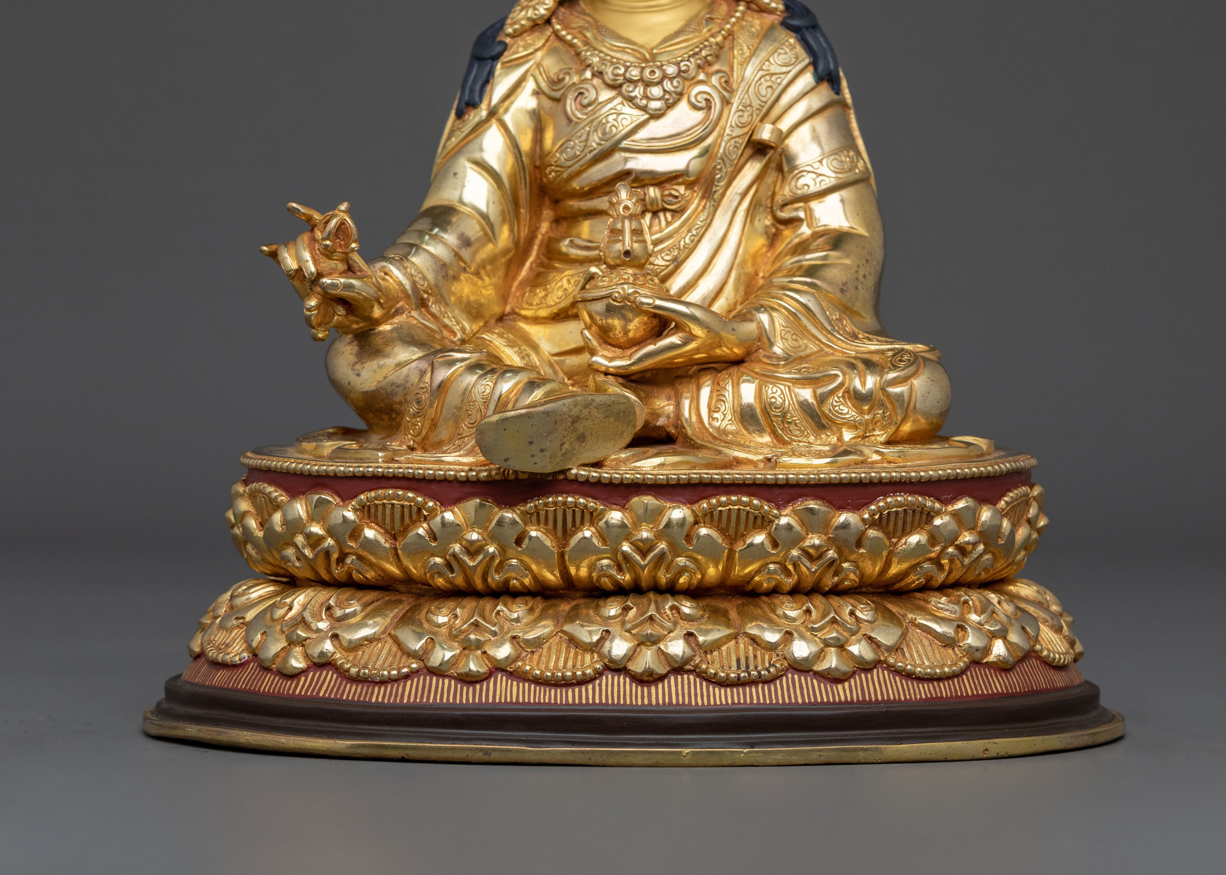 Guru Rinpoche Divine Sculpture: Sacred Symbol of Wisdom