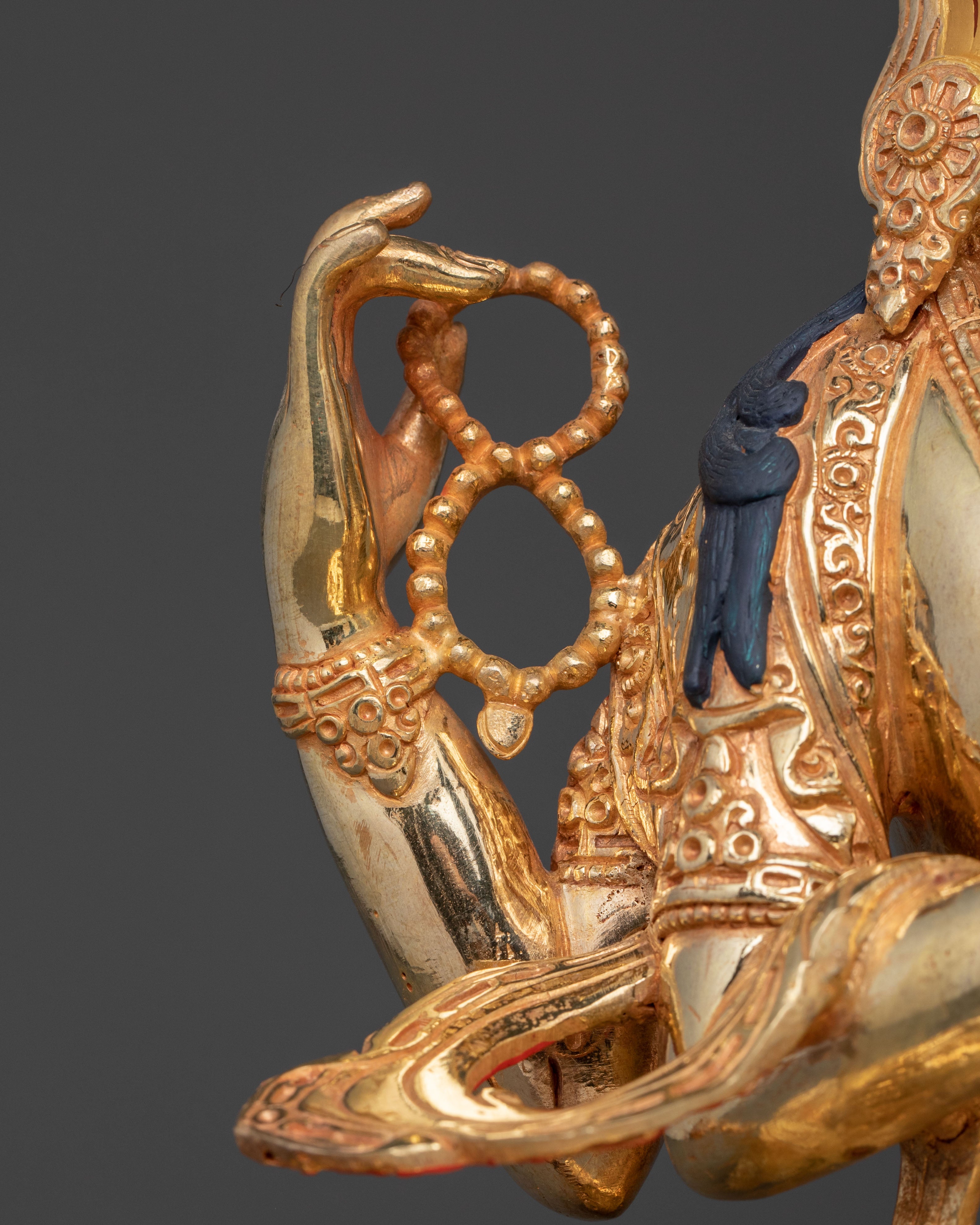 Chenrezig Serenity Sculpture | Made In Nepal