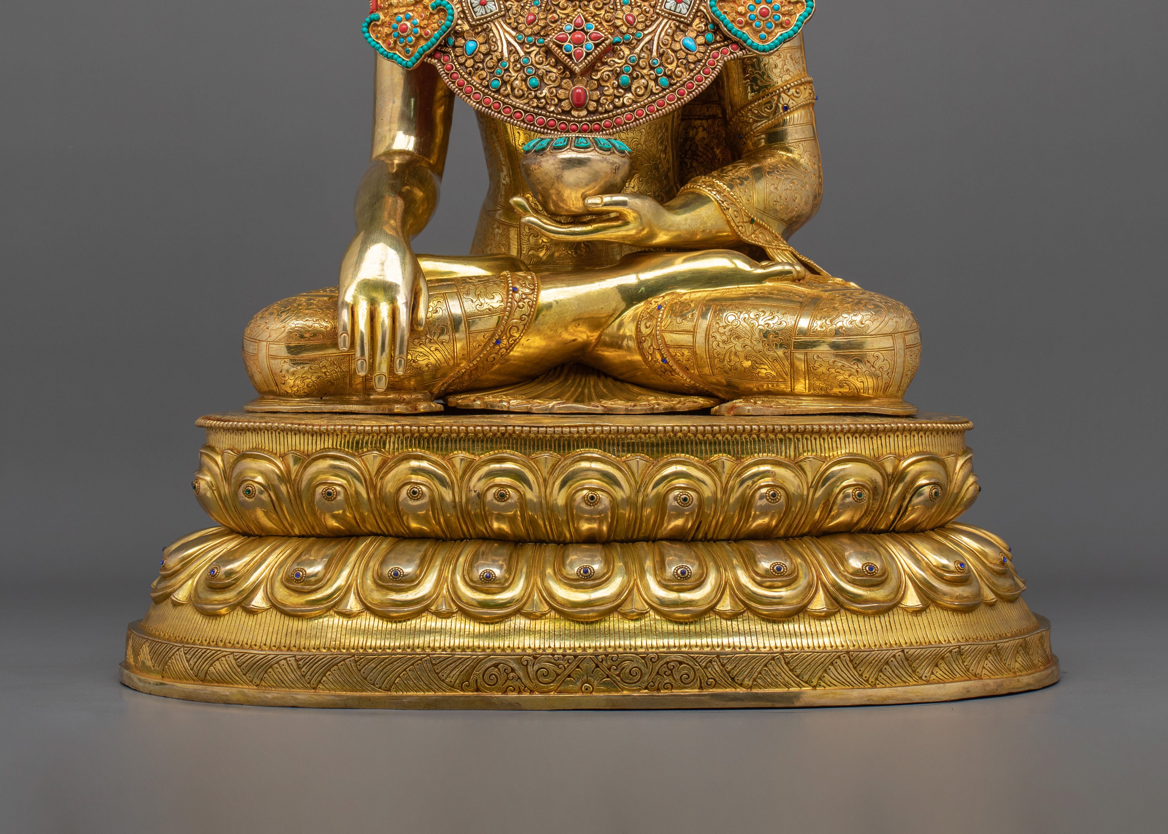 Crown Shakyamuni Buddha Sculpture | 24K Gold Gilded Figurine