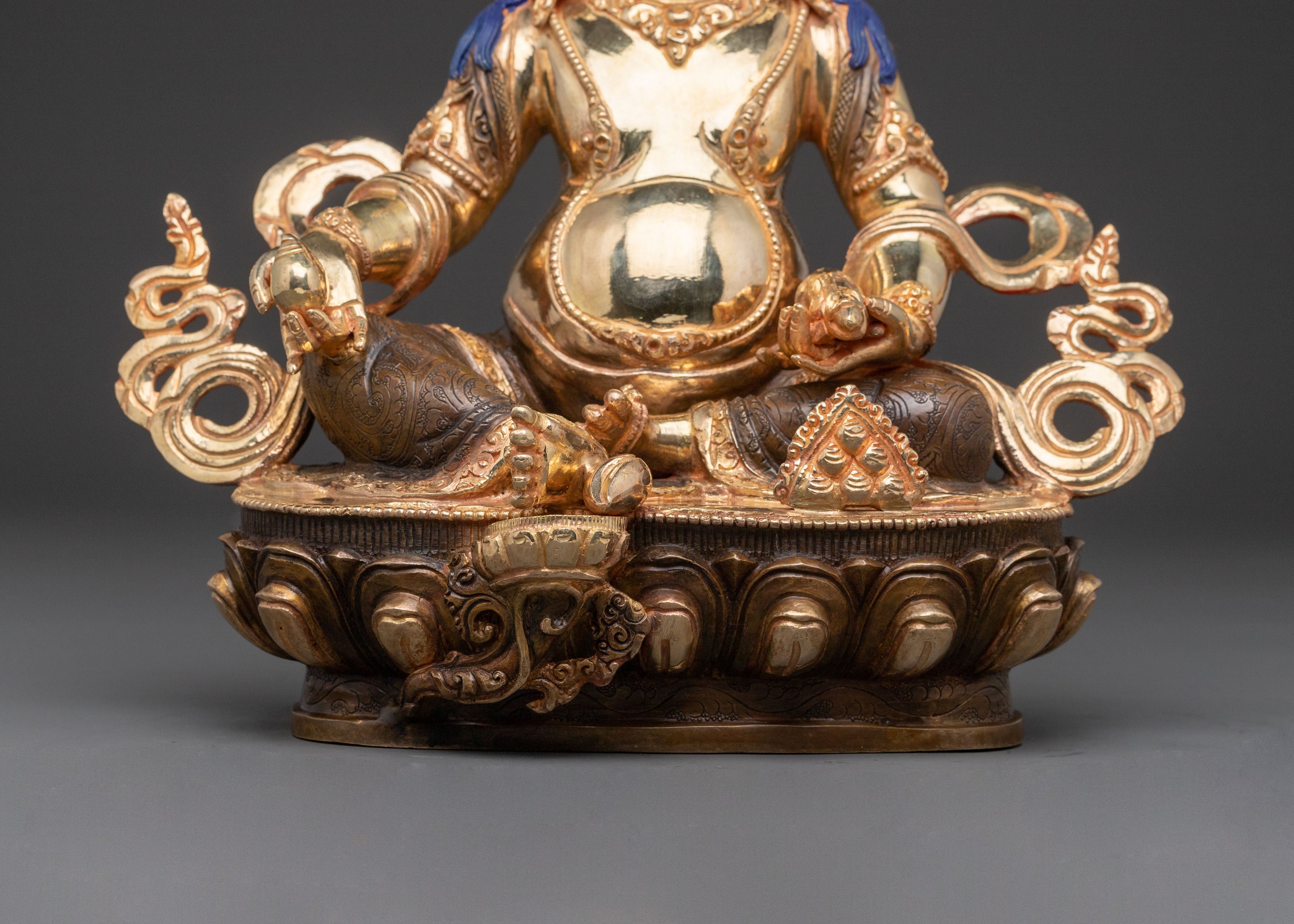 Dzambhala Statue Bringer of Prosperity