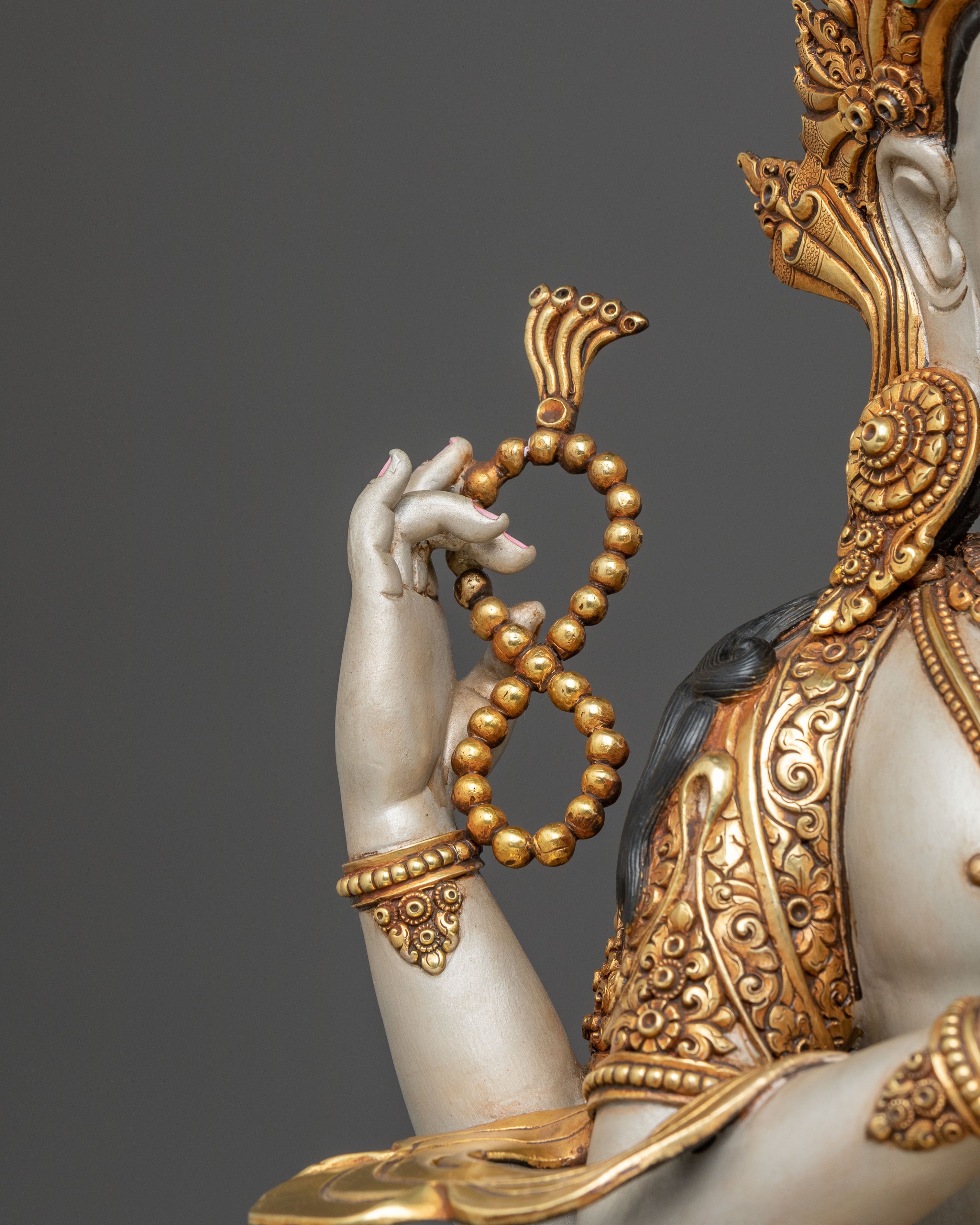 Avalokiteshvara Spiritual Figure for Altar Home Decor