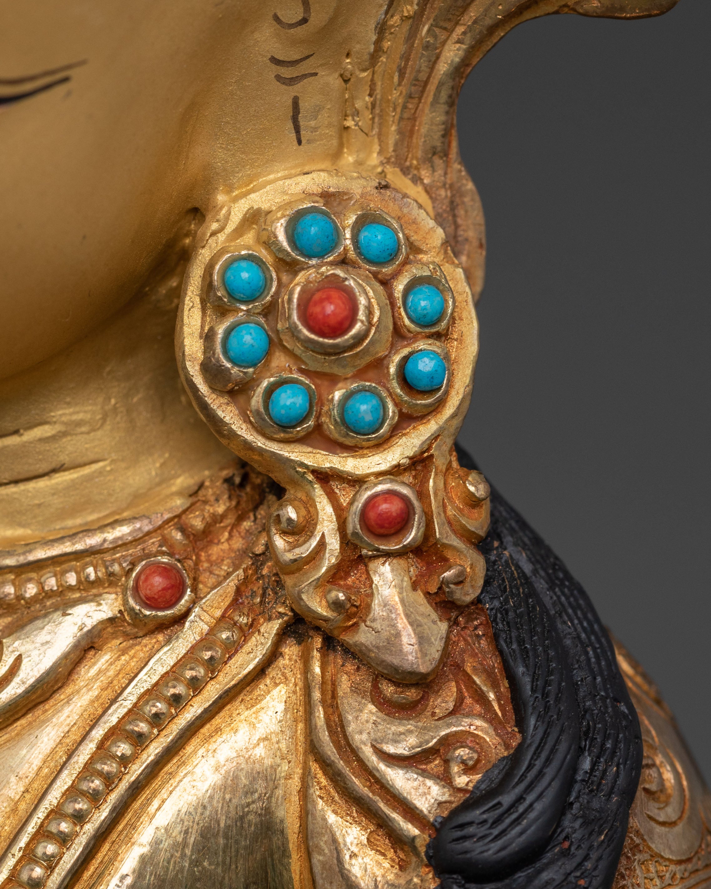 Peaceful Statue of Amitayus Buddha | Buddha of Longevity