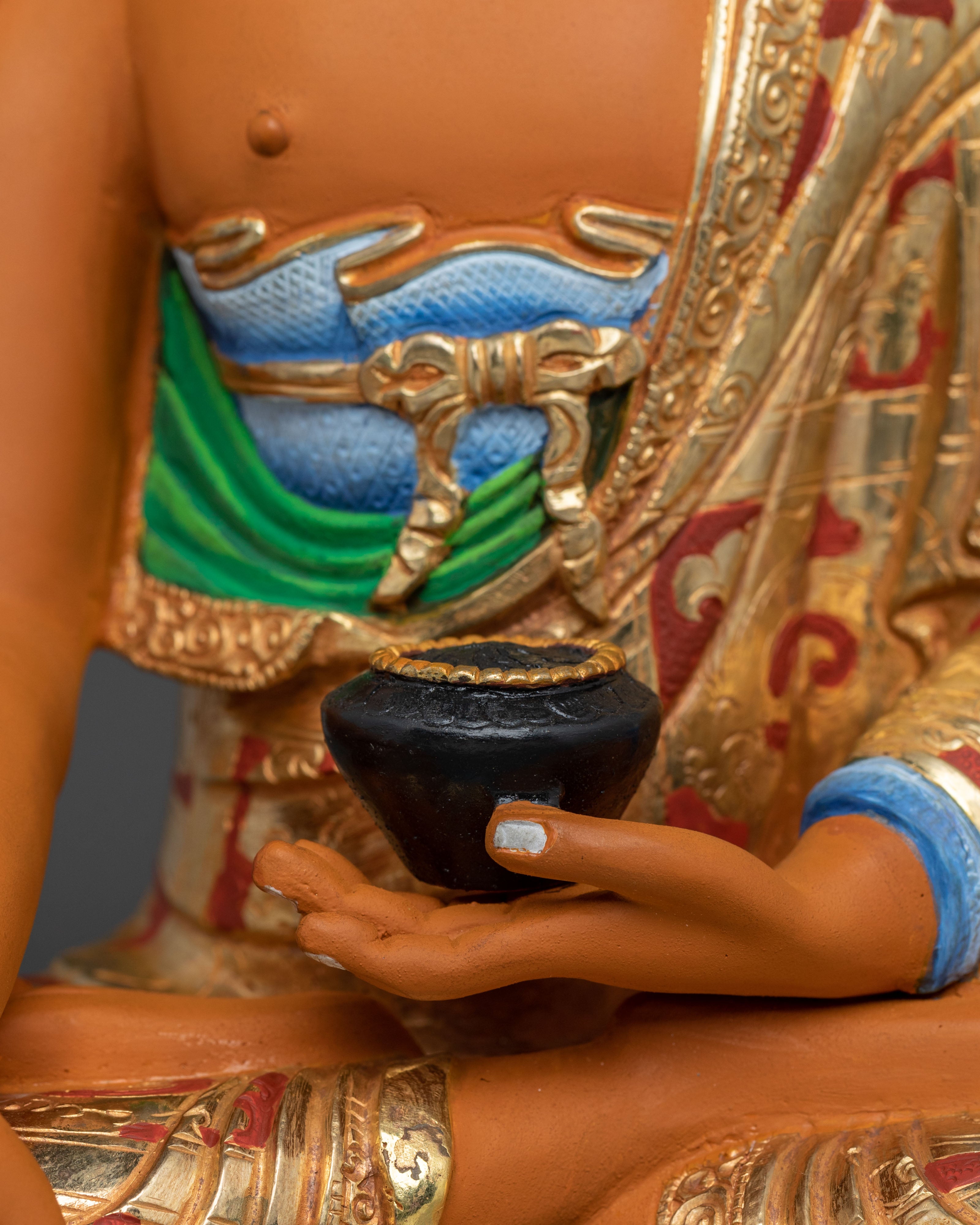 Hand-Carved Shakyamuni Buddha Figurine | Home Decor