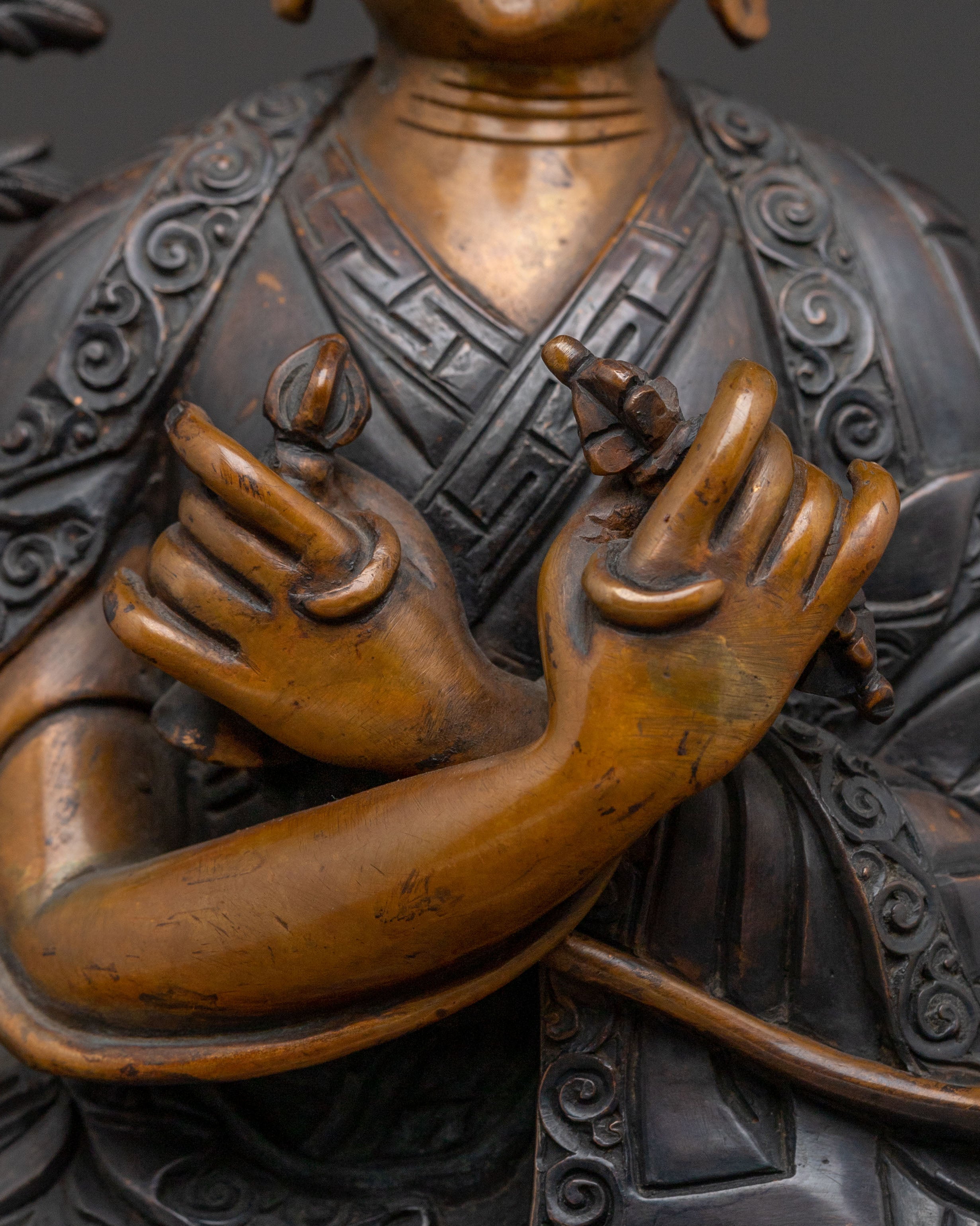 16th Karmapa Sacred Statue | Charismatic Presence