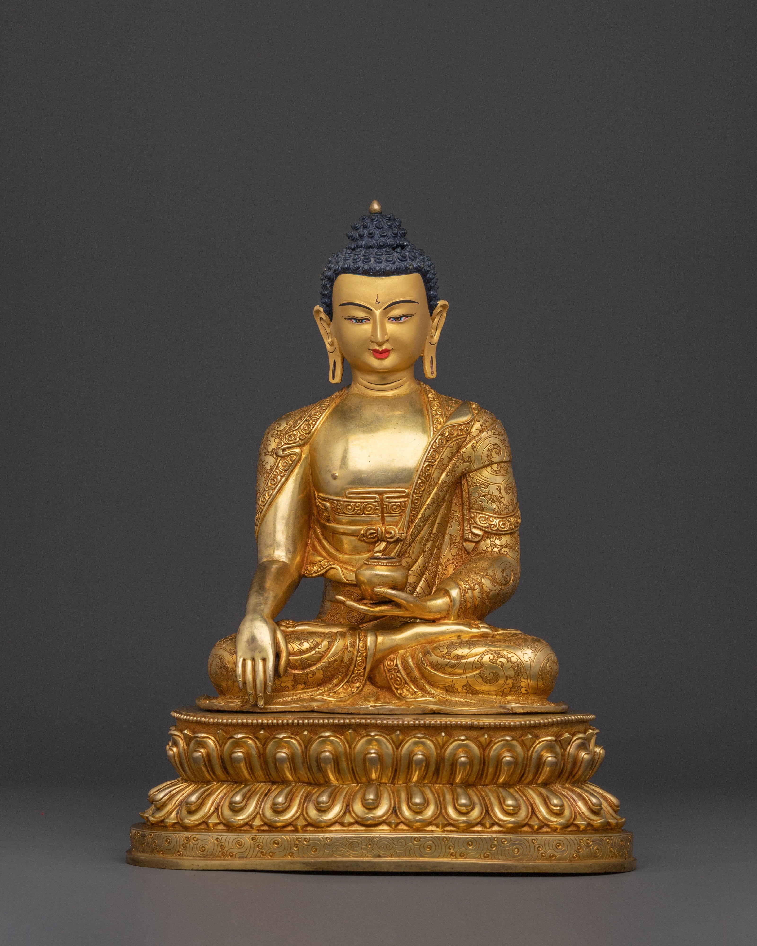 Shakyamuni Buddha Statue
