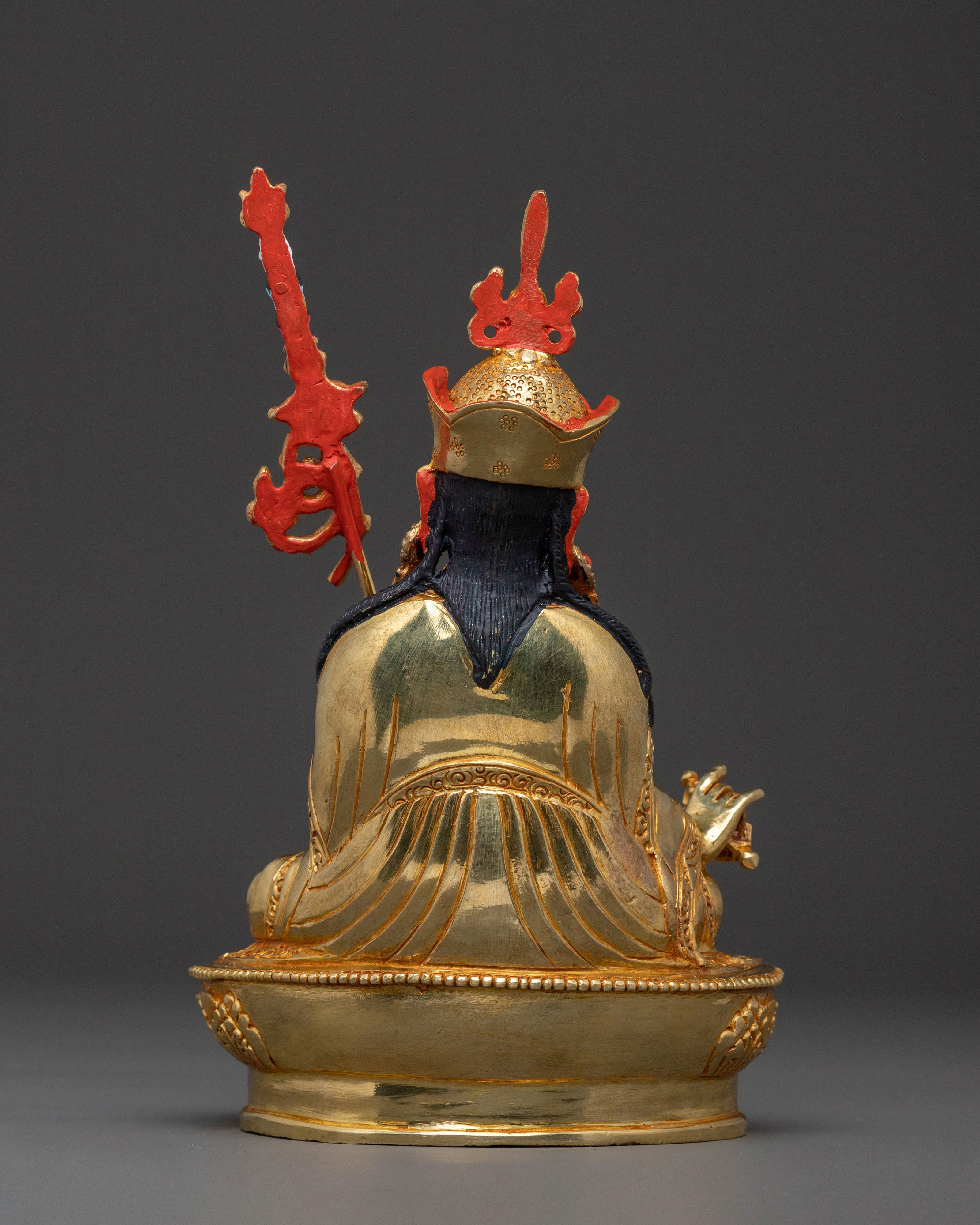 Guru Rinpoche Statue: Enlightened Master