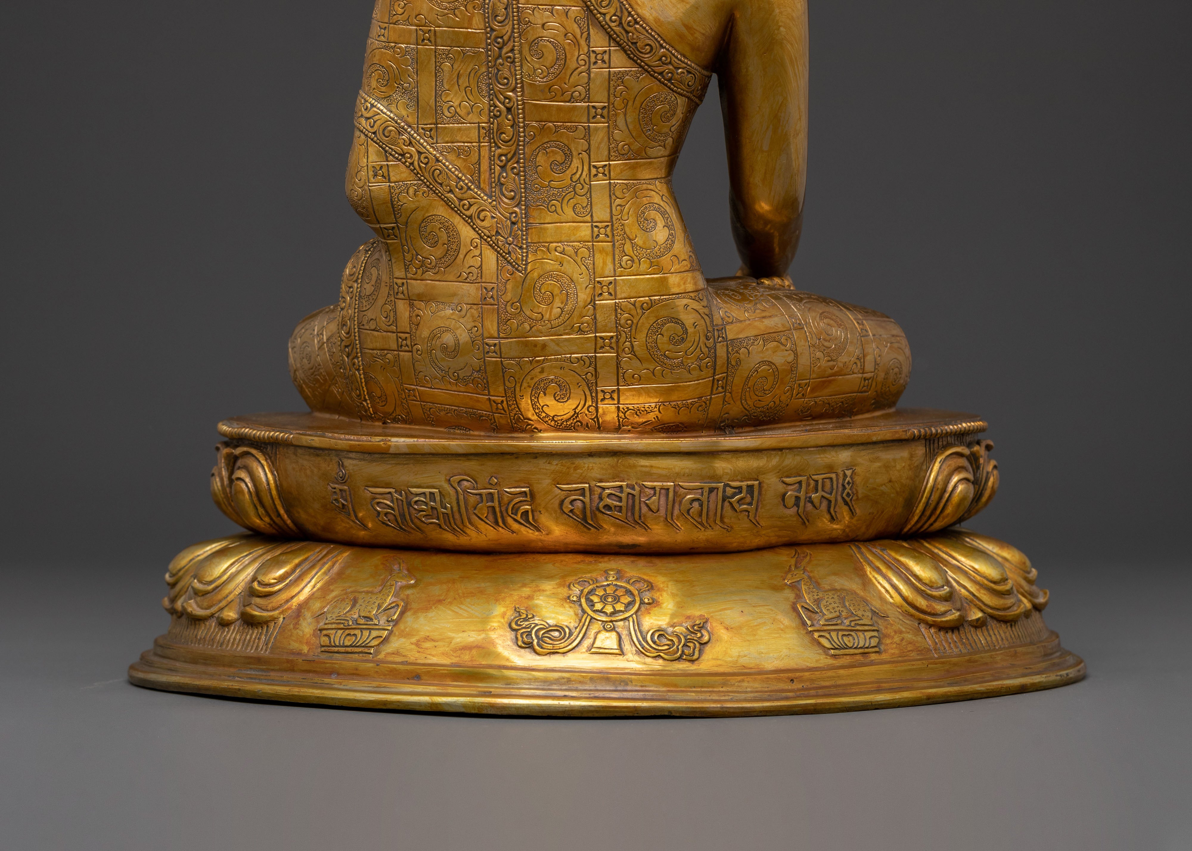 Dharma Buddha: Shakyamuni Spiritual Statue