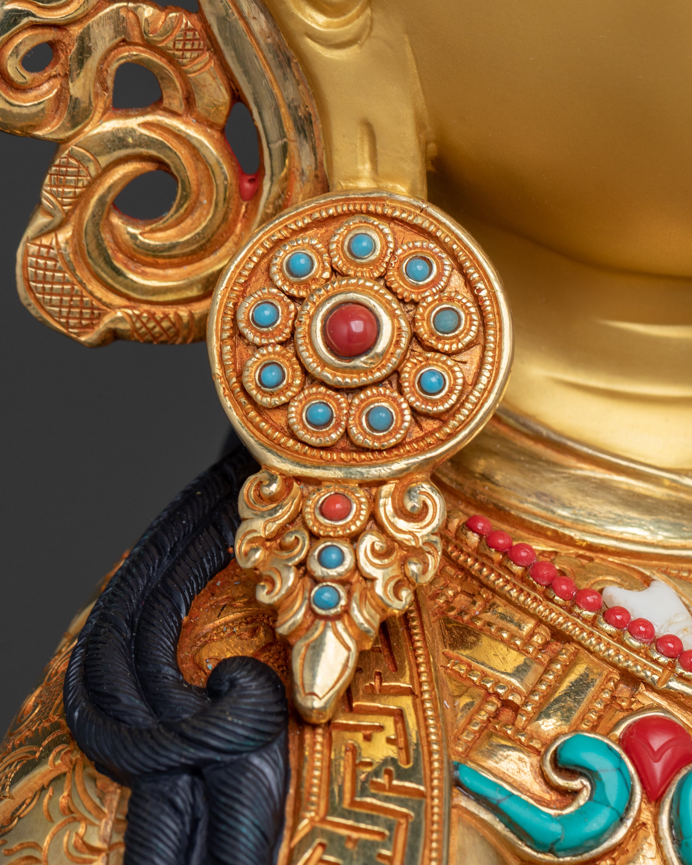 Guru Rinpoche Sacred Statue | Precious Figurine