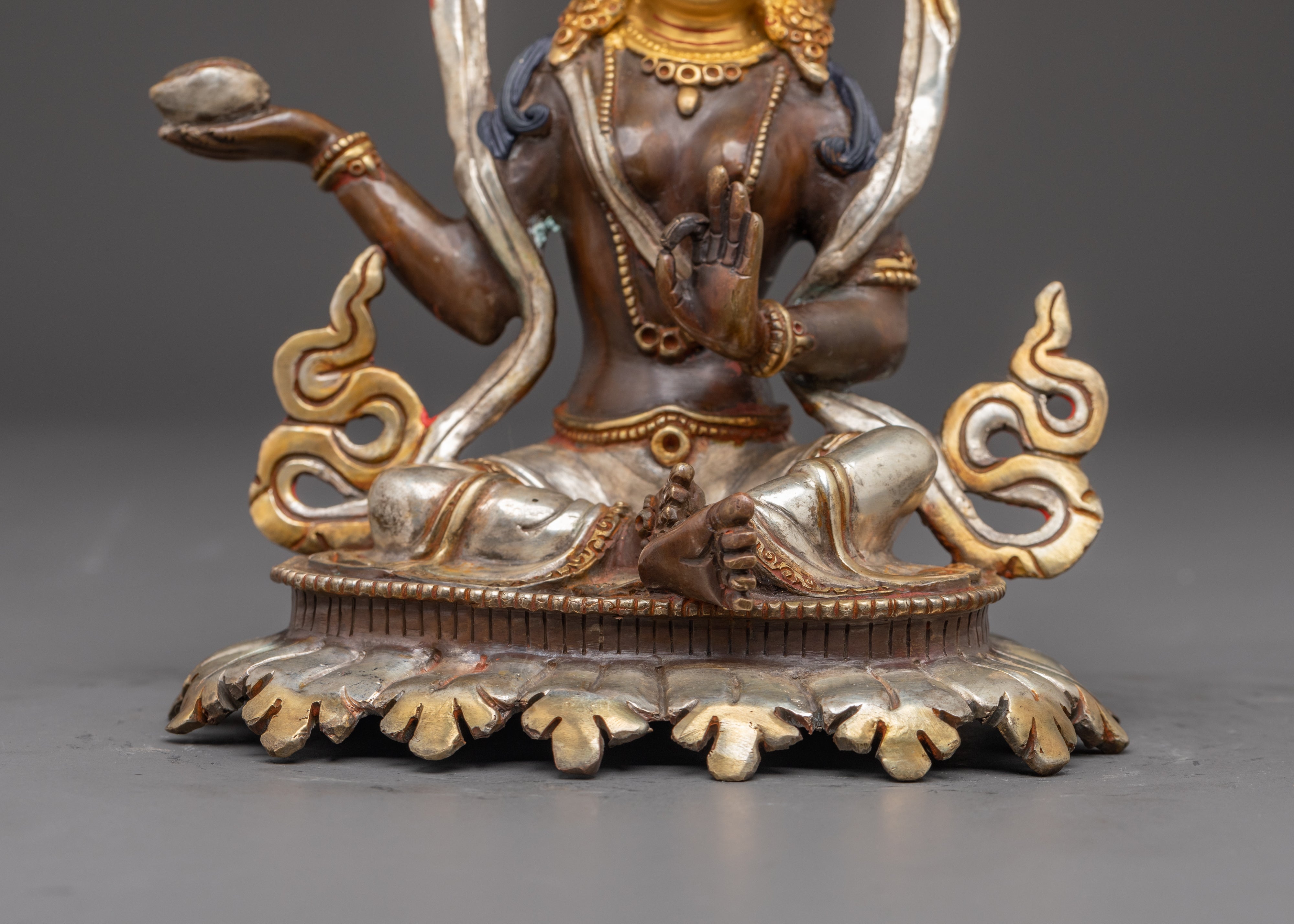 Guru Rinpoche Consorts Statue Set | A Sacred Union of Wisdom and Compassion