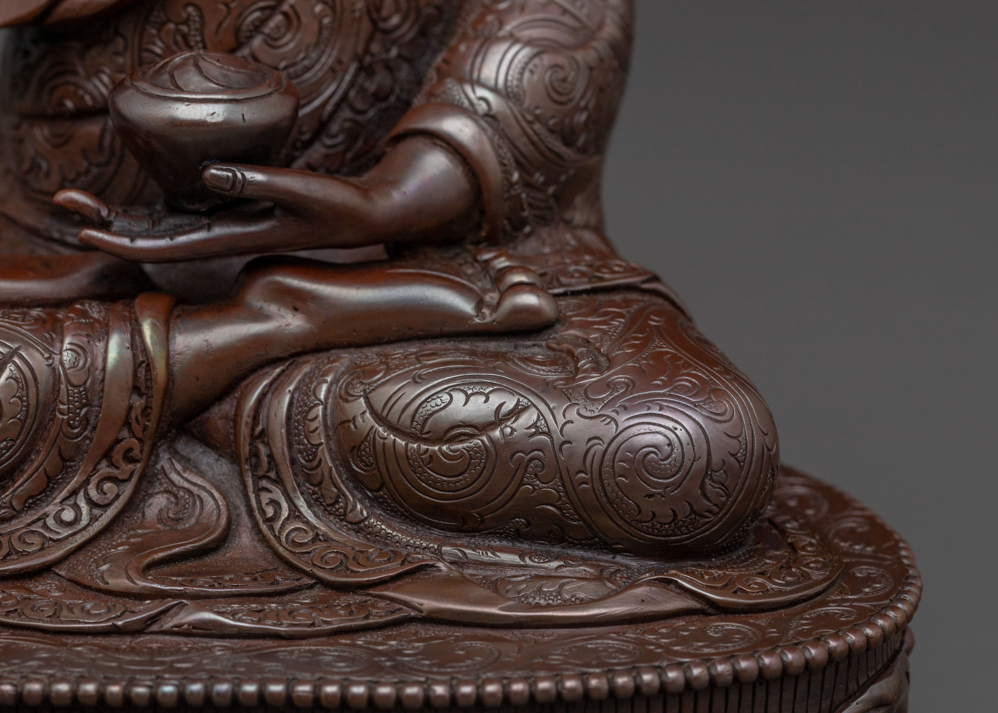 Shakyamuni Buddha Copper Oxidized Statue: Serene Himalayan Art
