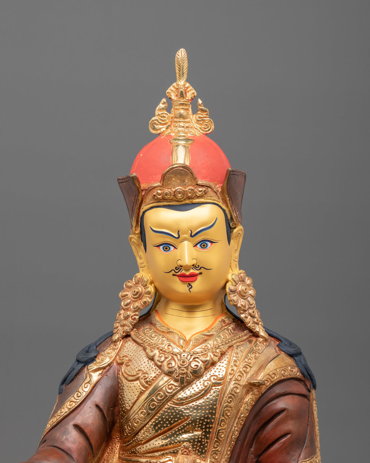 Guru Rinpoche Statue: Master of Wisdom and Protection