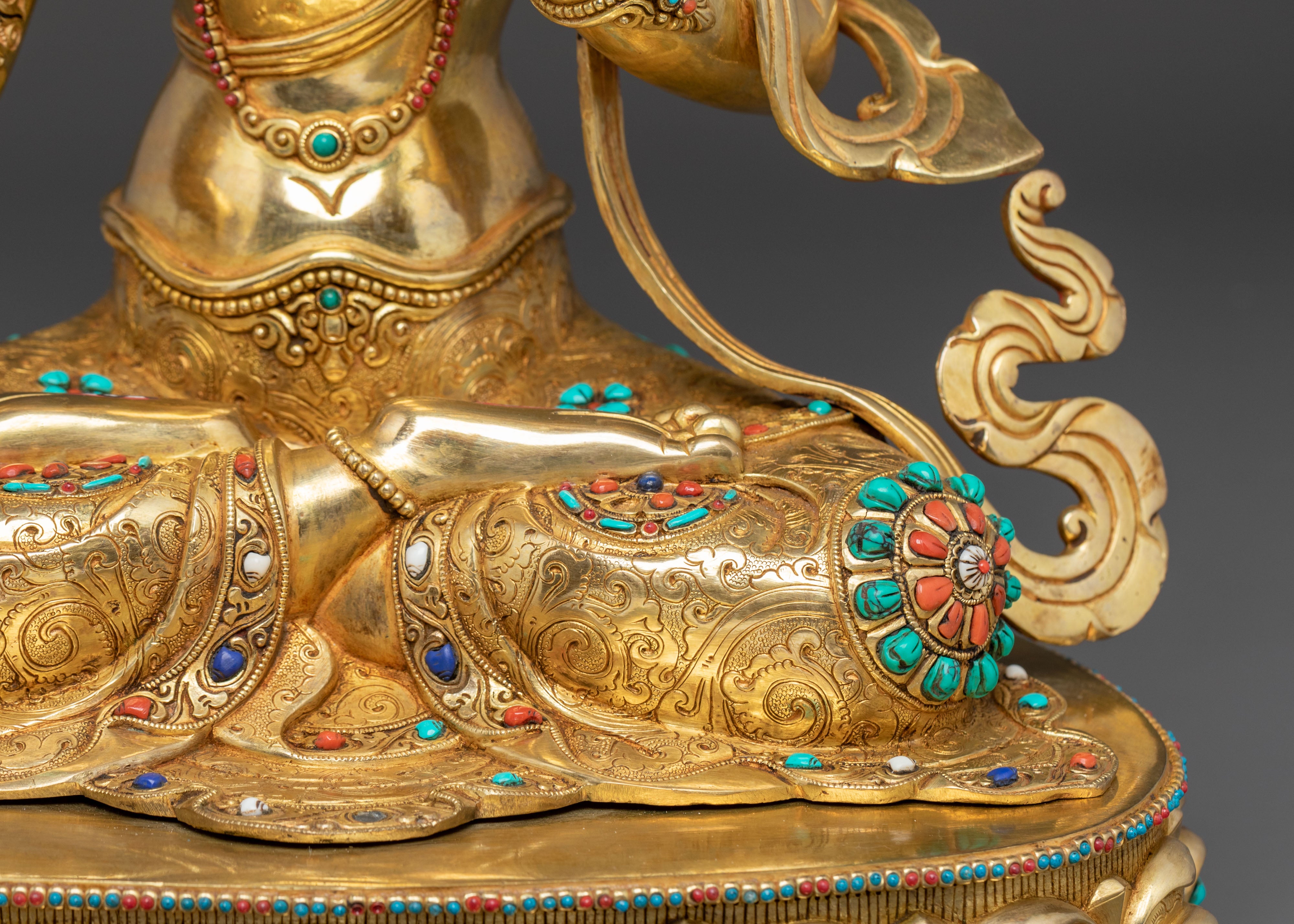 Dukar Spiritual Statue | Spiritual Figure