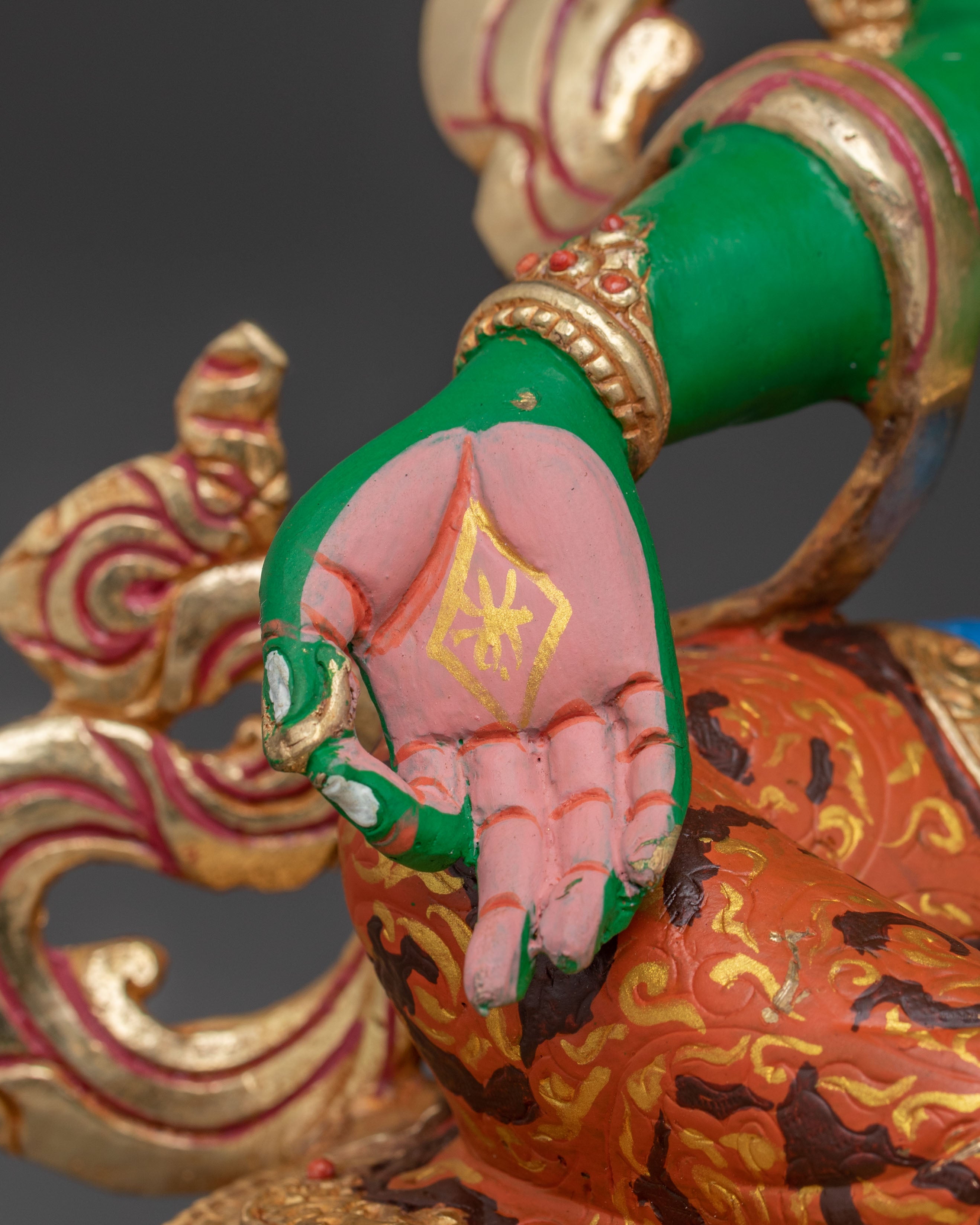 Six Bodhisattva Statue Set for Altars Decor