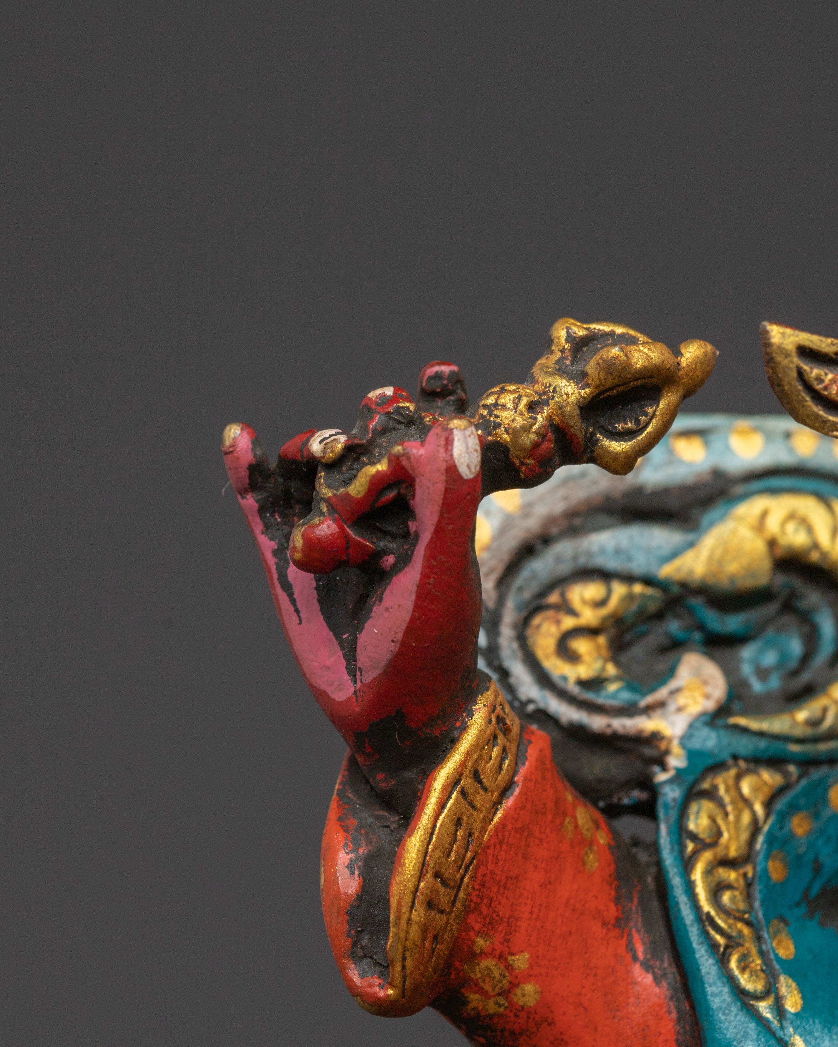 Dorje Legpa Statue: Guardian of Sacred Wisdom
