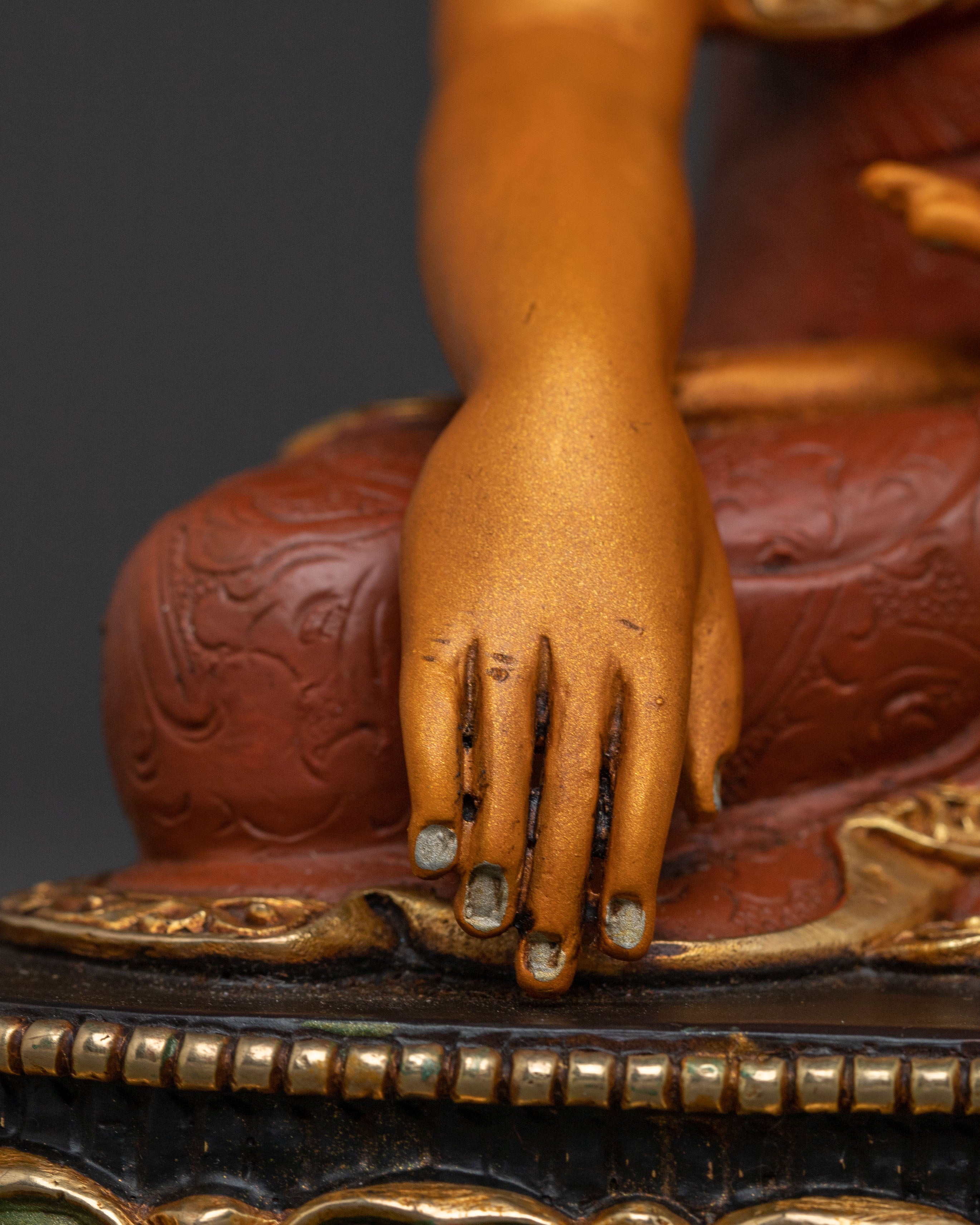 Copper Statue of Shakyamuni Buddha - Gilded Serenity
