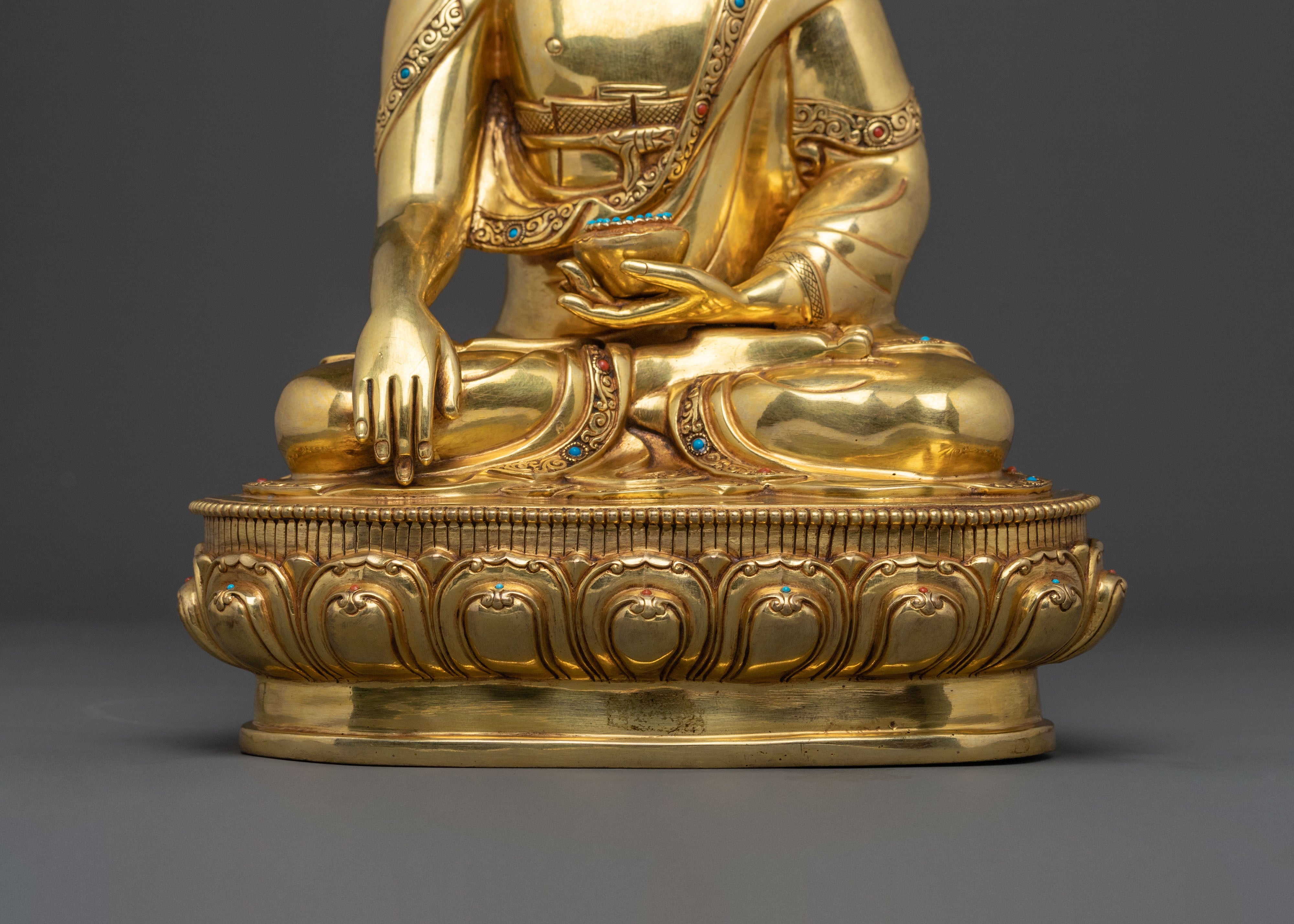 Shakyamuni Buddha Sacred Statue | Enlightened Teacher