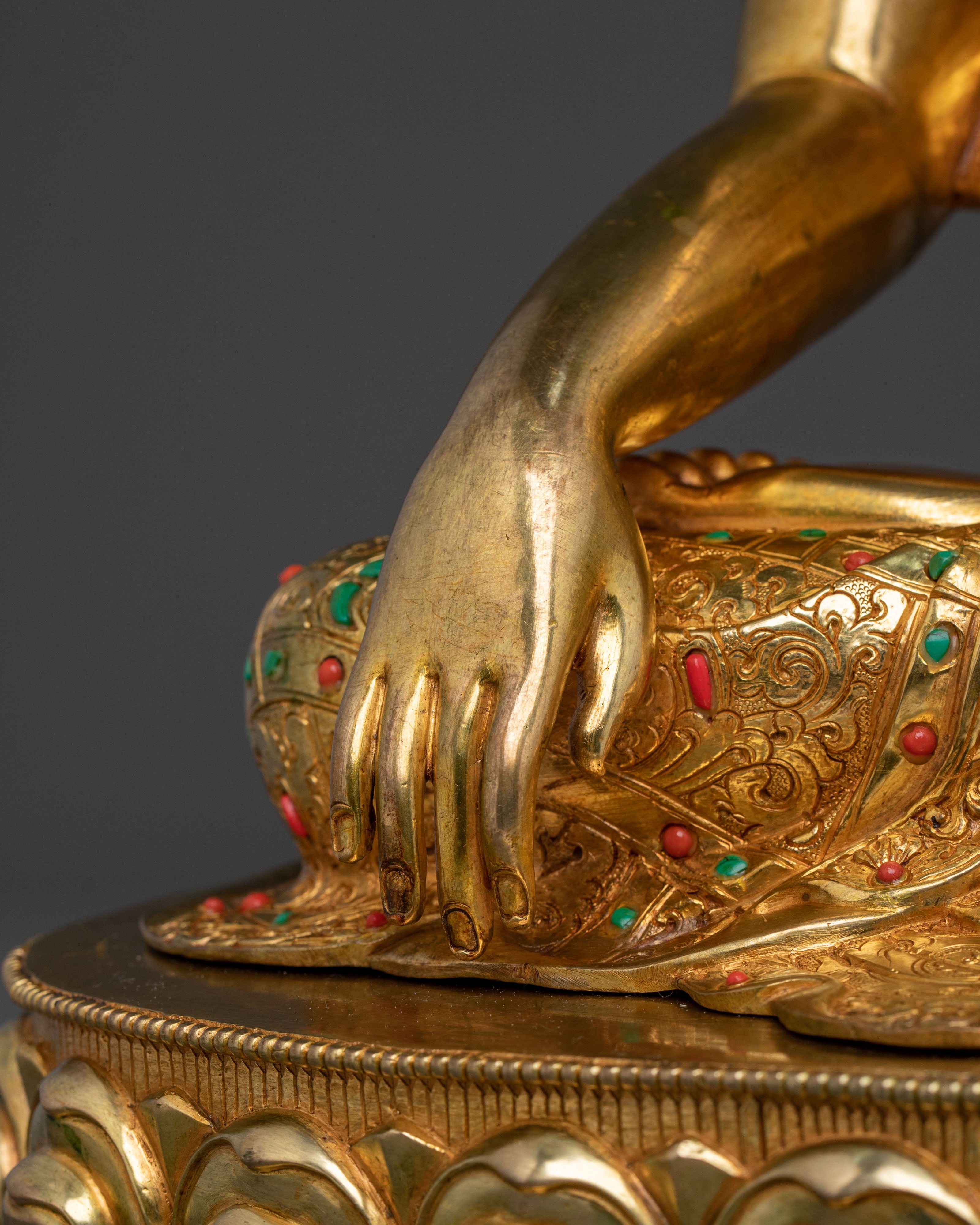 Shakyamuni Buddha Statue | Path to Enlightenment