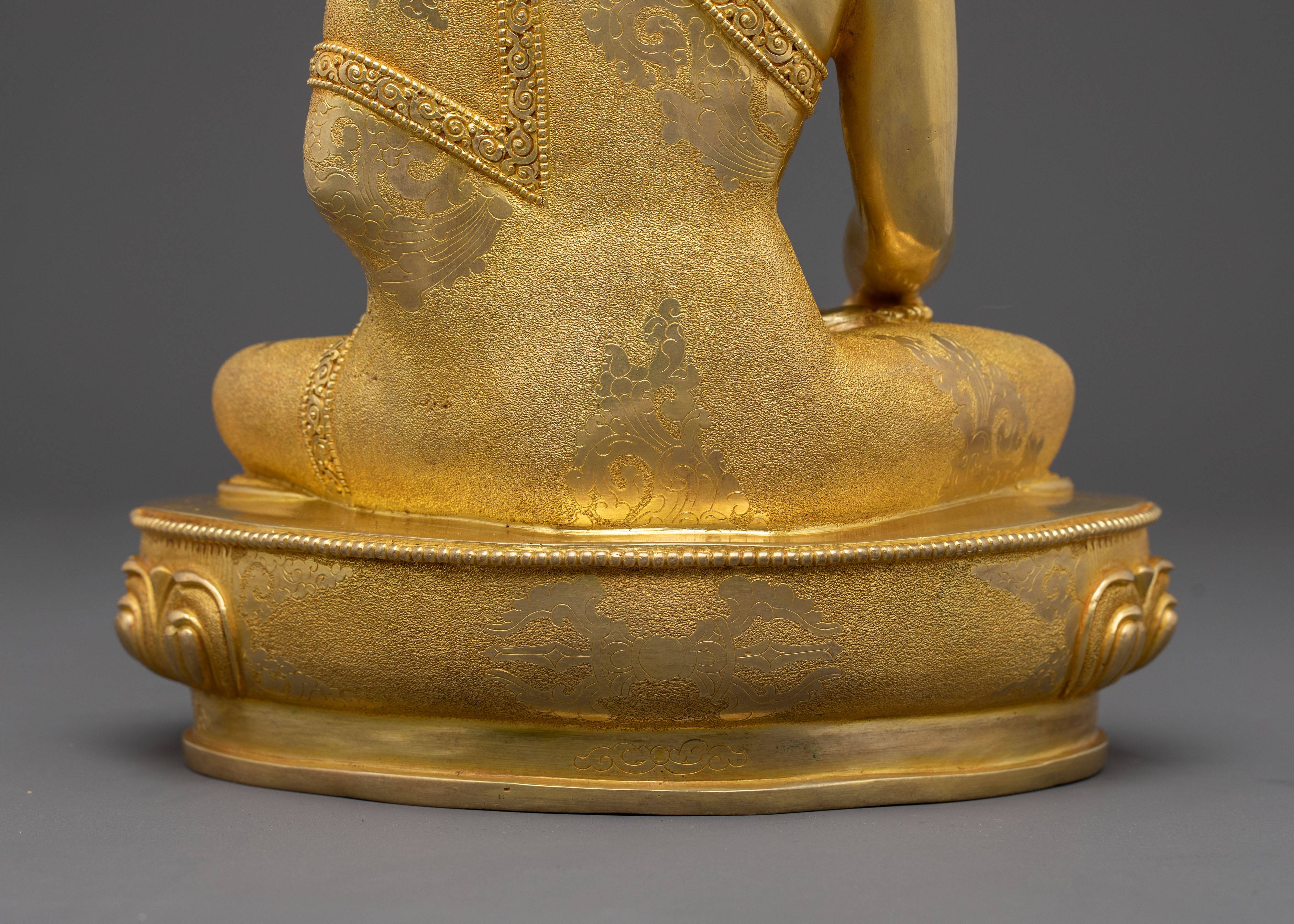 Shakyamuni Buddha Statue | 24K Gold Gilded Icon