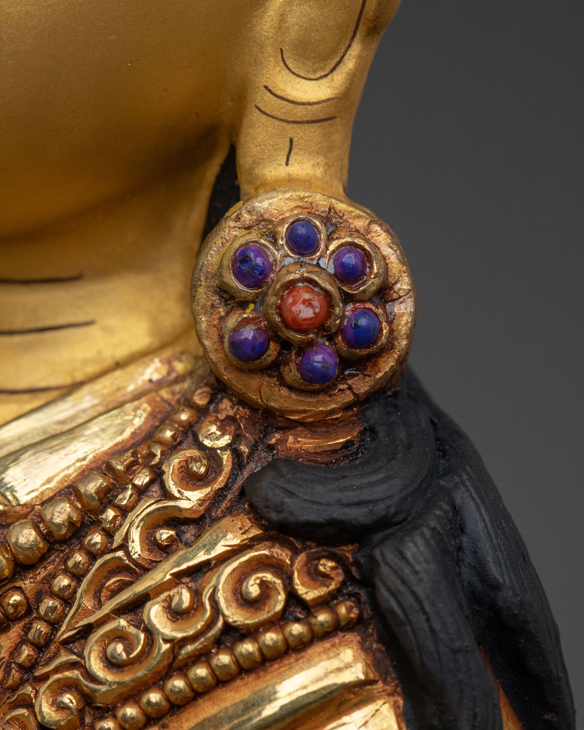 Guru Rinpoche Statue | Tibetan Buddhist Master