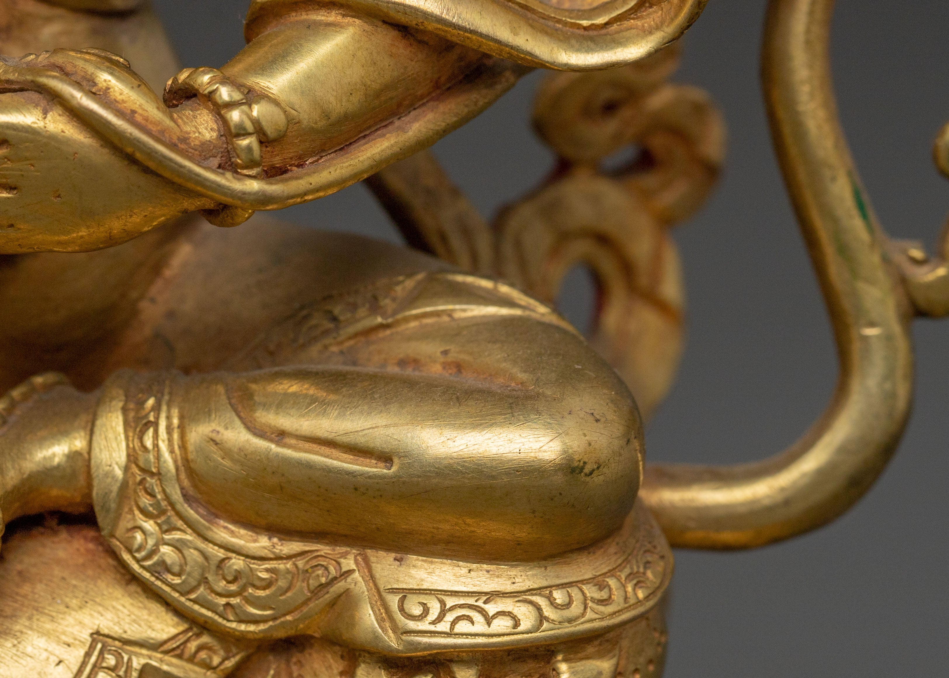 Simhanada Avalokiteshvara Statue | Compassion Icon