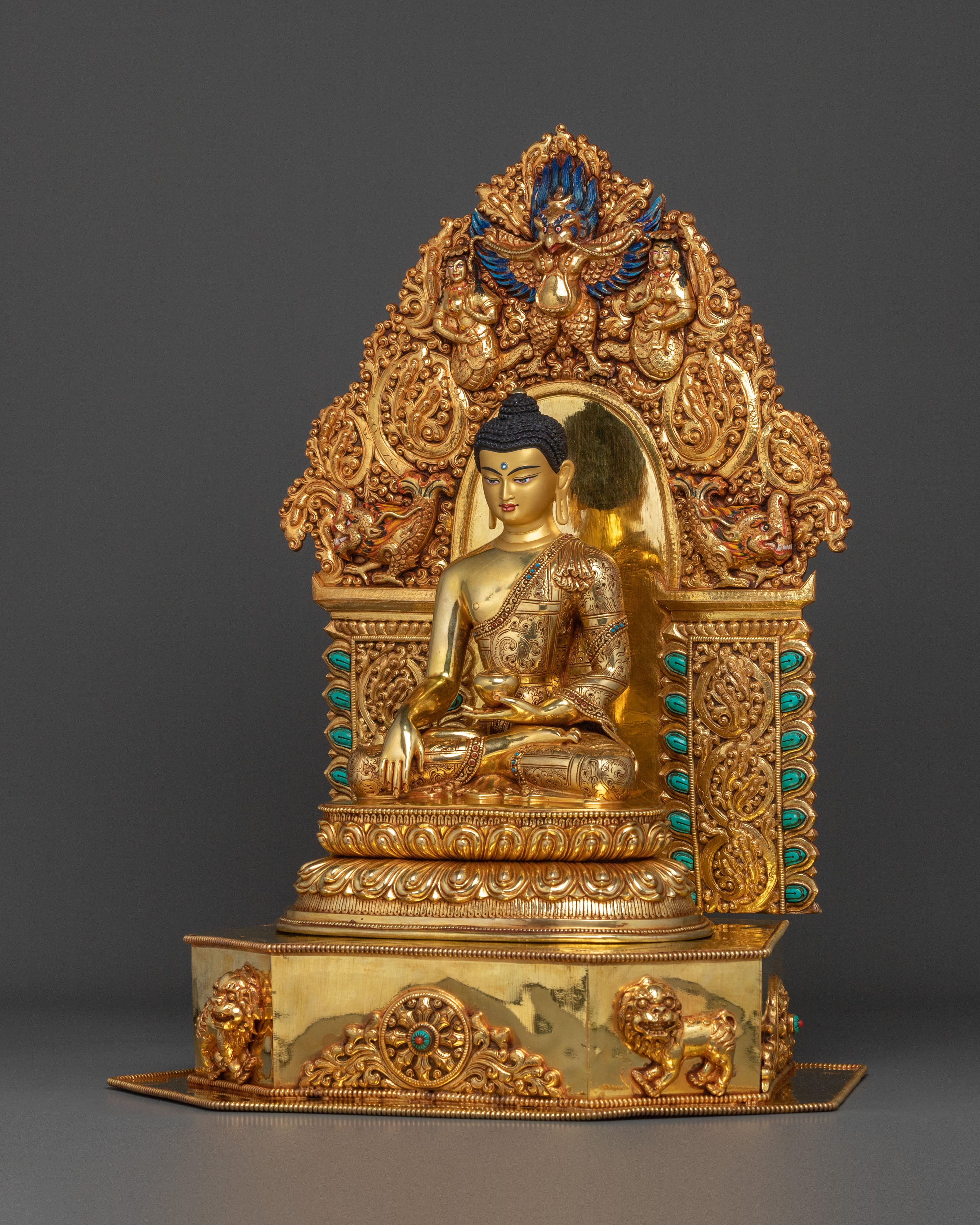 Shakyamuni Buddha Divine Sculpture on Throne