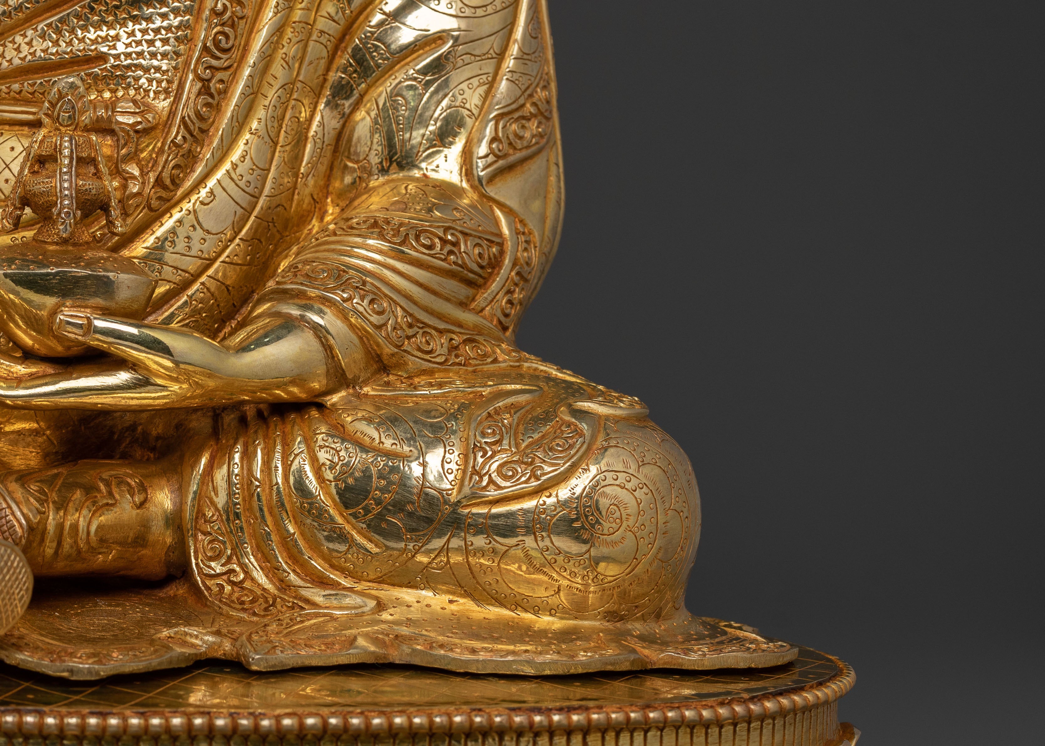 Guru Rinpoche Statue: Lotus Born Master Sculpture