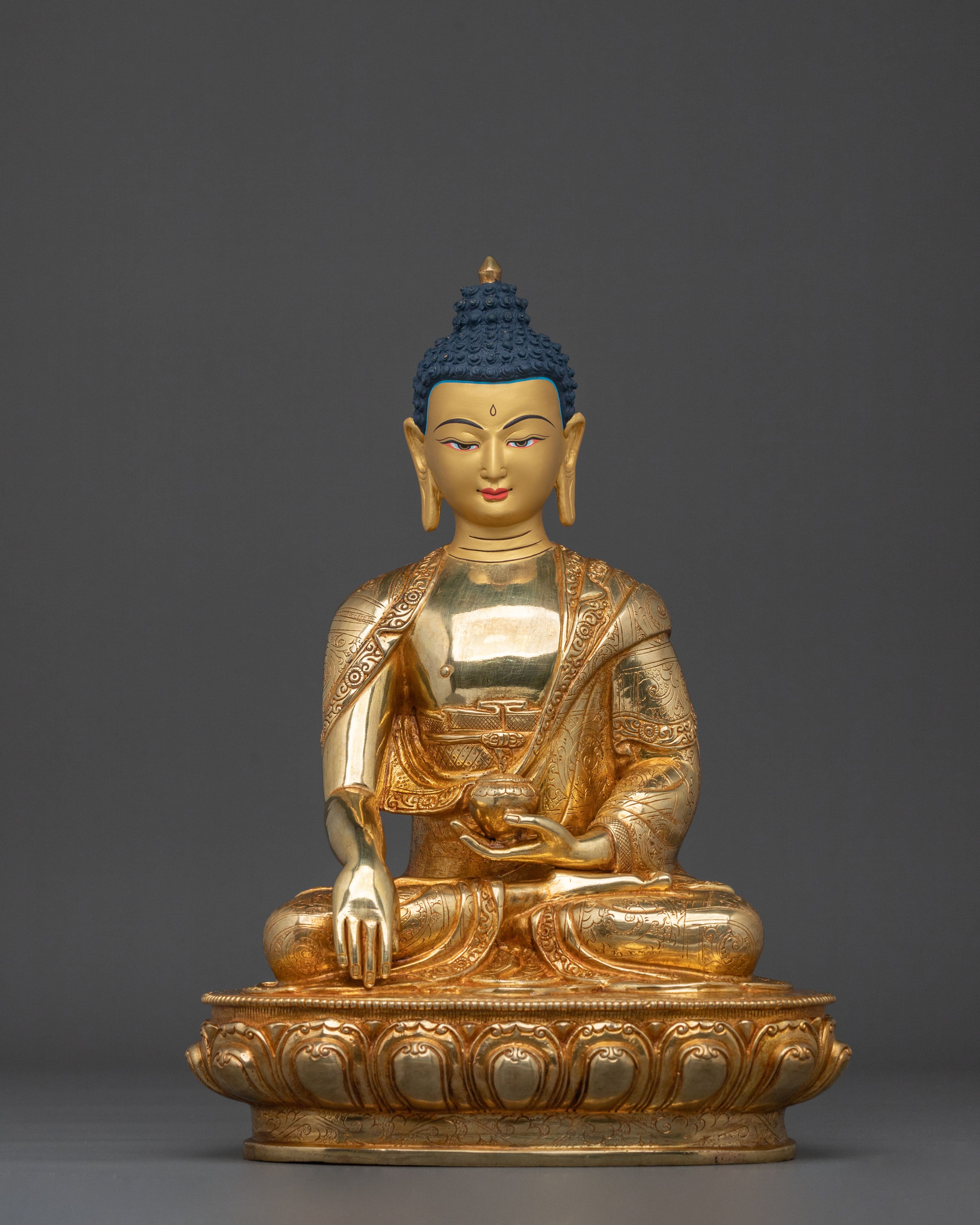 Elegant Statue of Shakyamuni Buddha | Symbol of Enlightenment