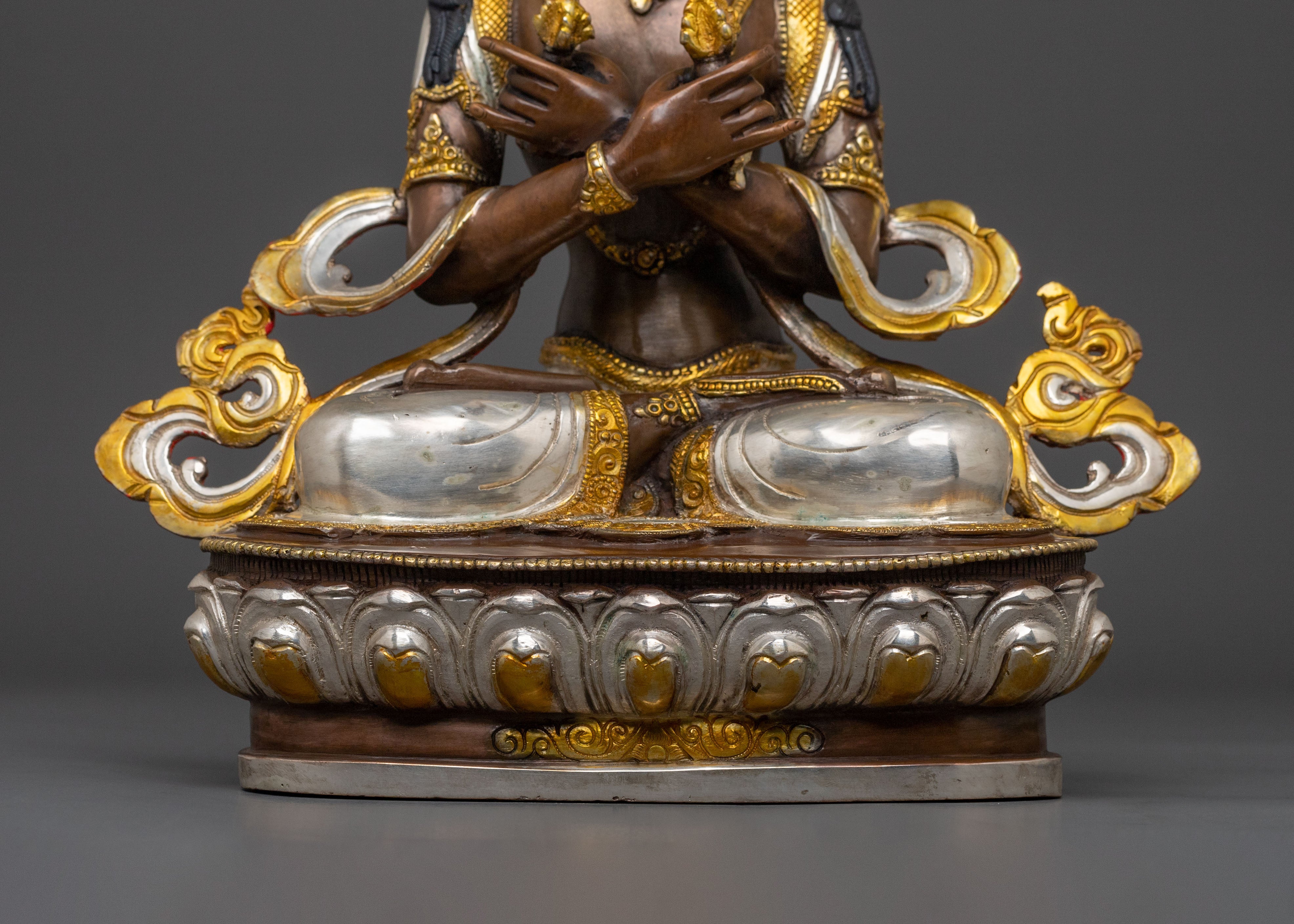 Vajradhara Sacred Statue | Embodiment of Primordial Wisdom