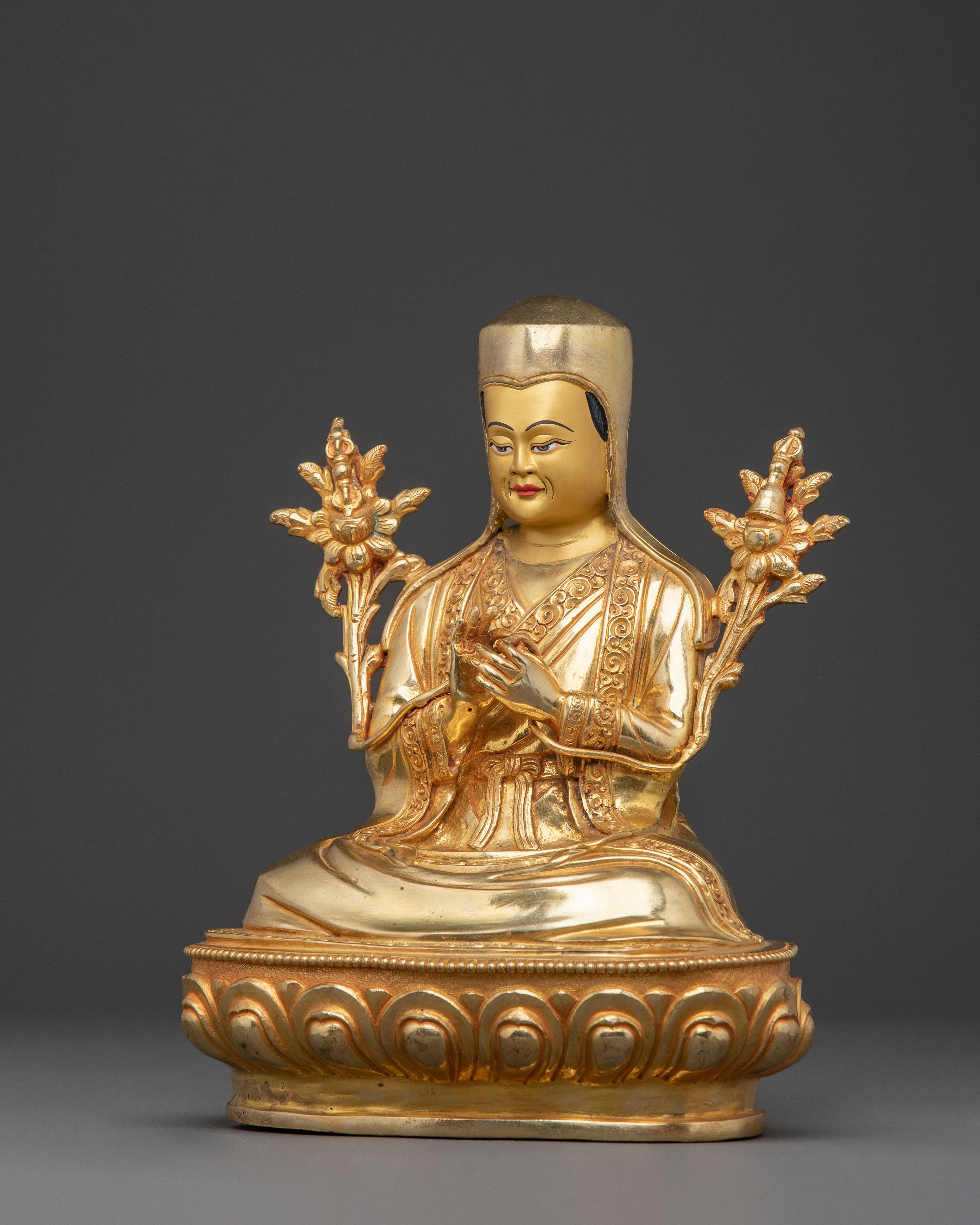 Statue of Drogon Chogyal Pagpa