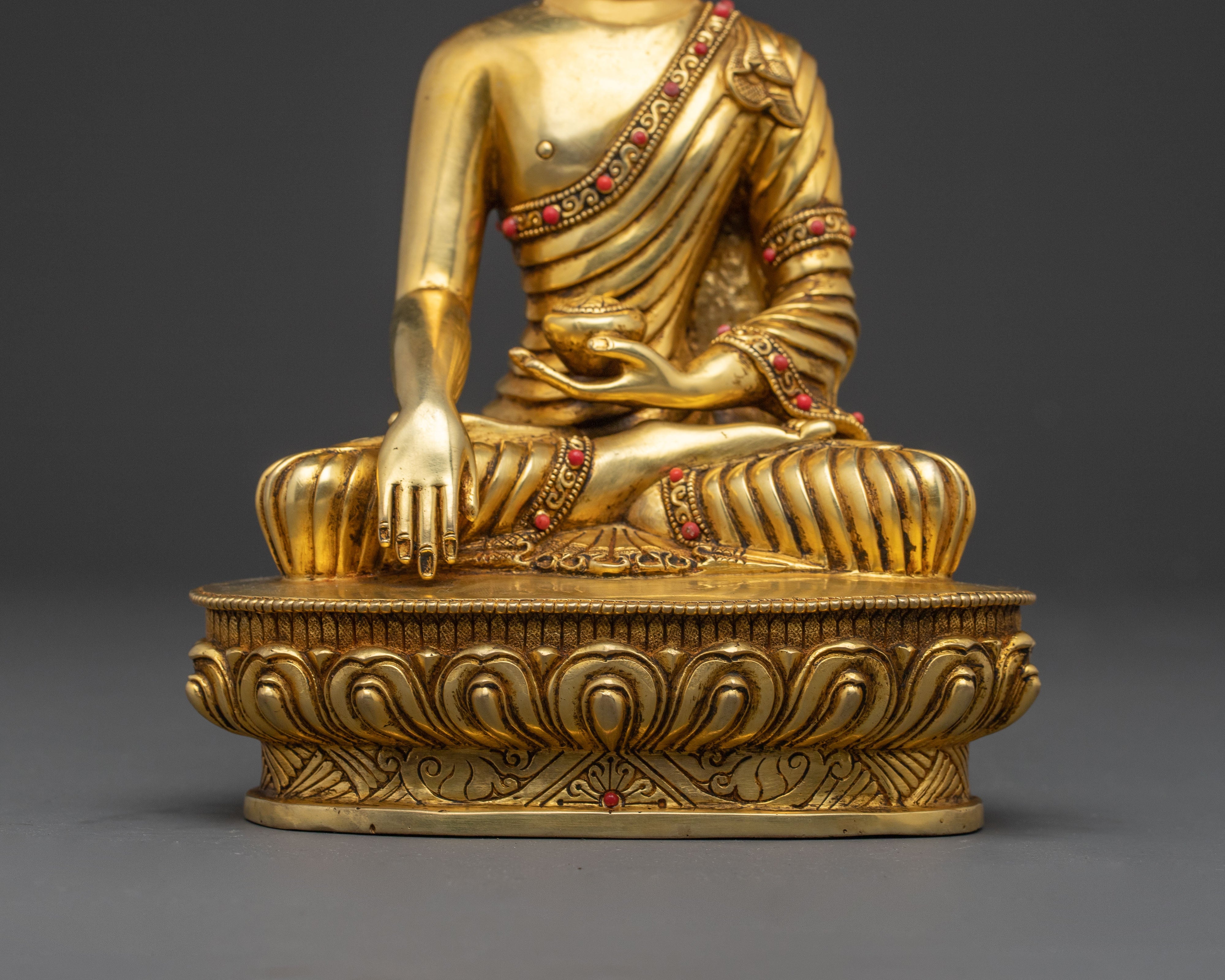 Handcrafted Divine Statue of Shakyamuni Buddha - Radiant Art