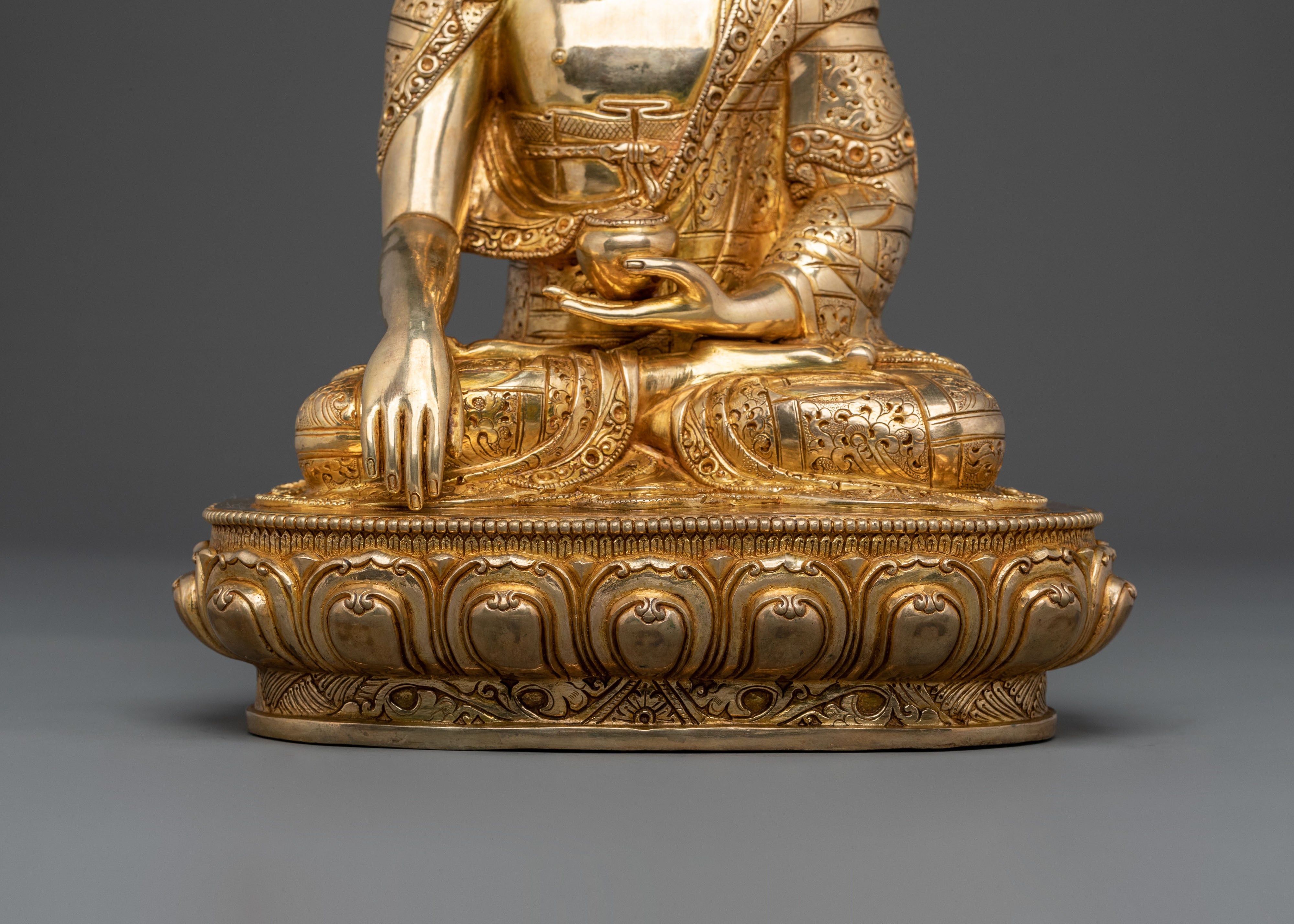 Religious Shakyamuni Buddha Sacred Statue