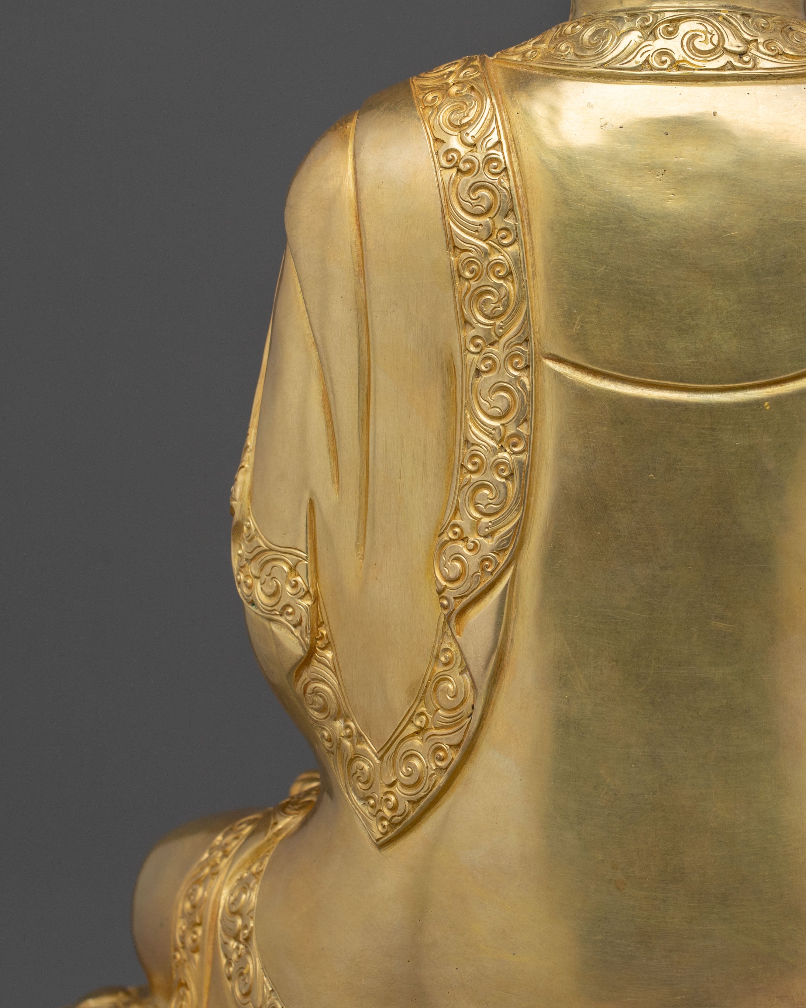 Hand Carved Shakyamuni Buddha Golden Sculpture