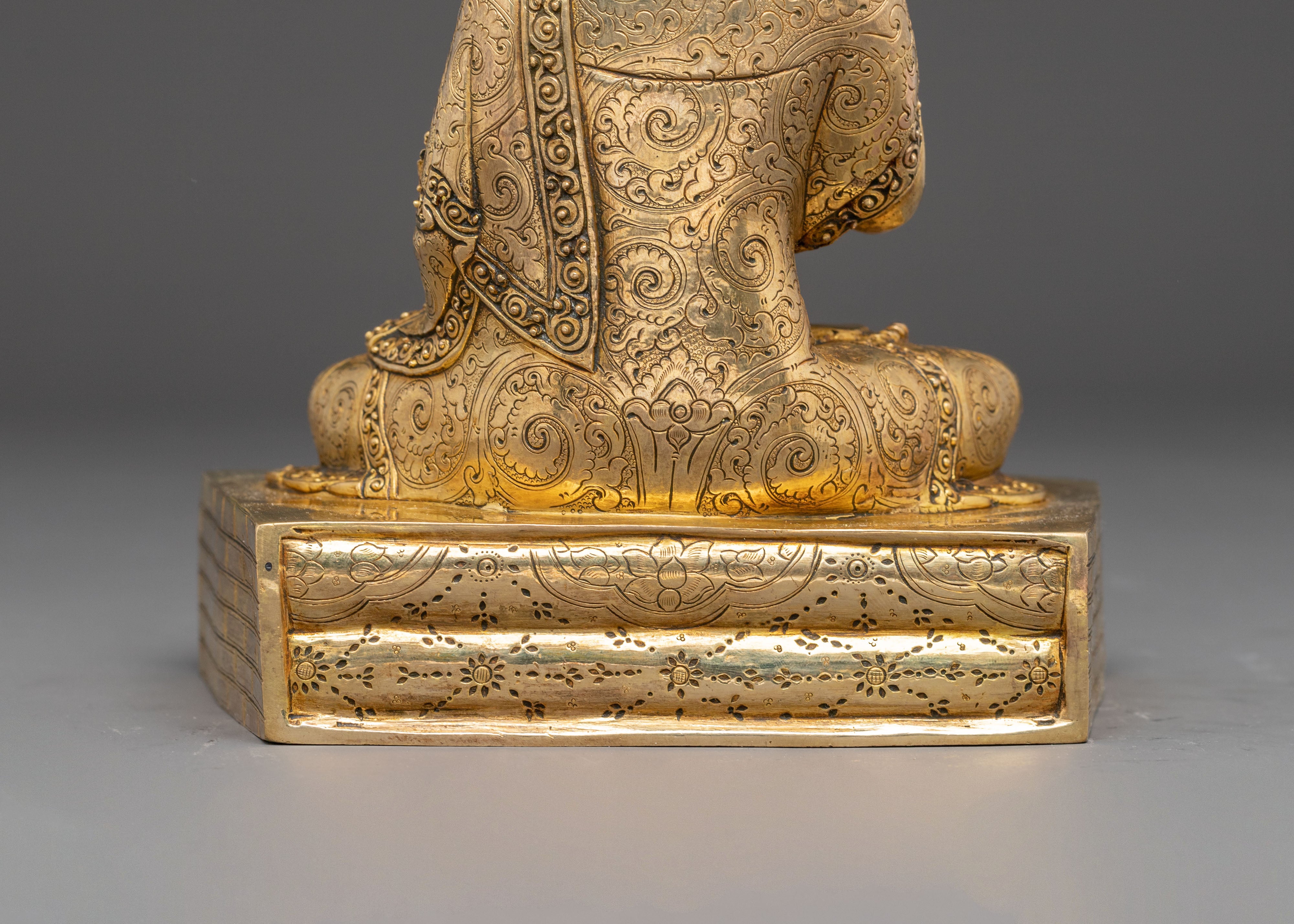 Golden Statue of Guru Set | Himalayan Spiritual Masters