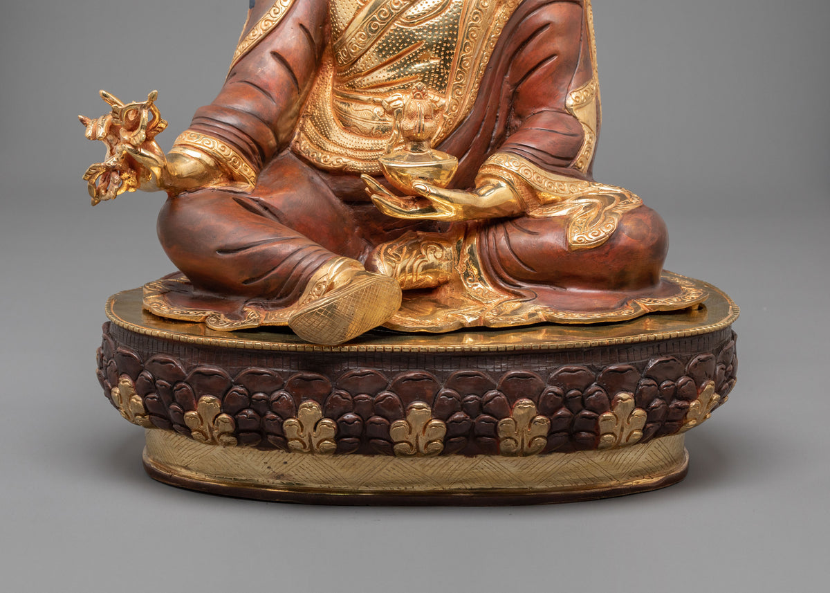 Guru Rinpoche Statue: Master of Wisdom and Protection