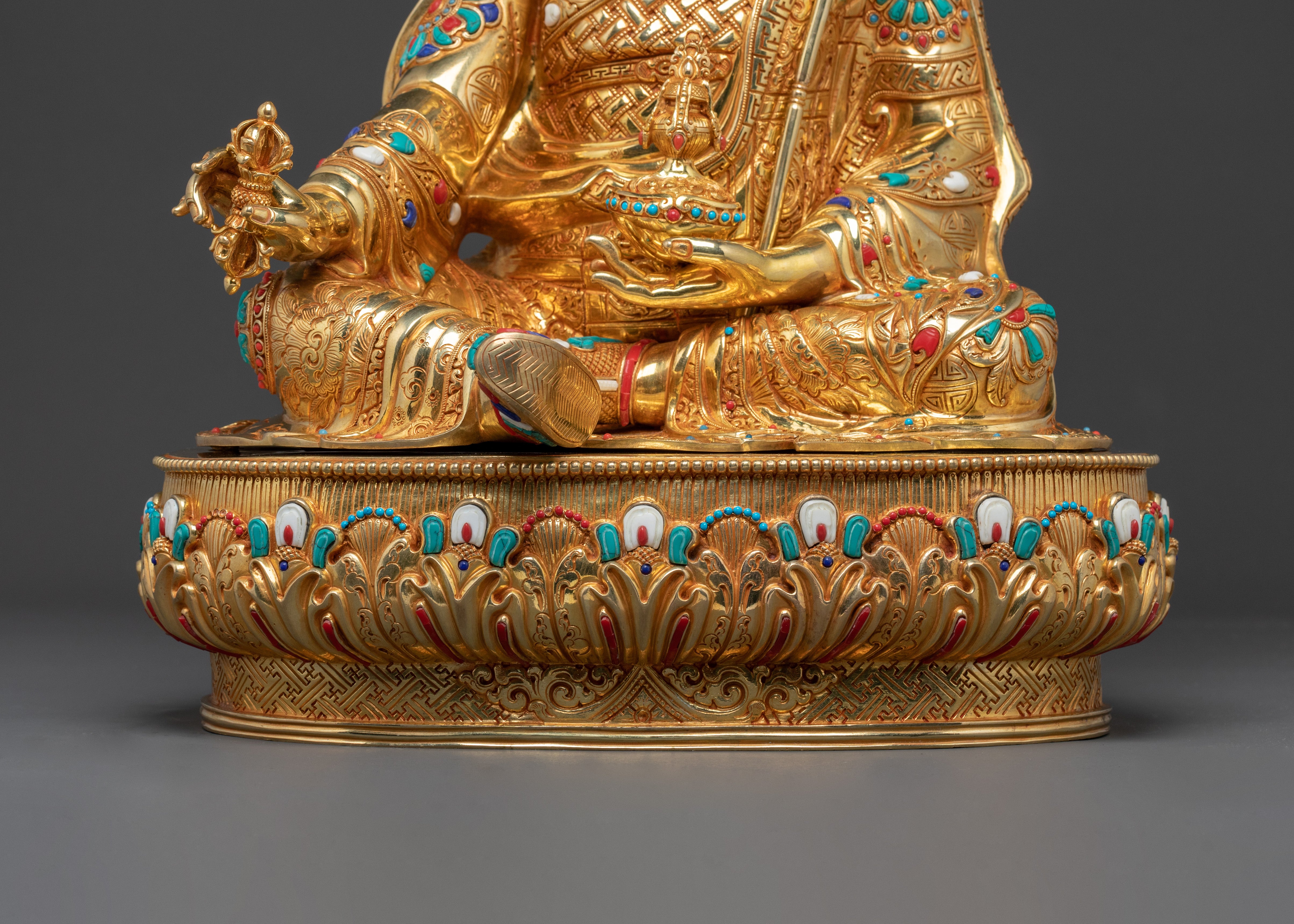 Guru Rinpoche Sacred Statue | Precious Figurine