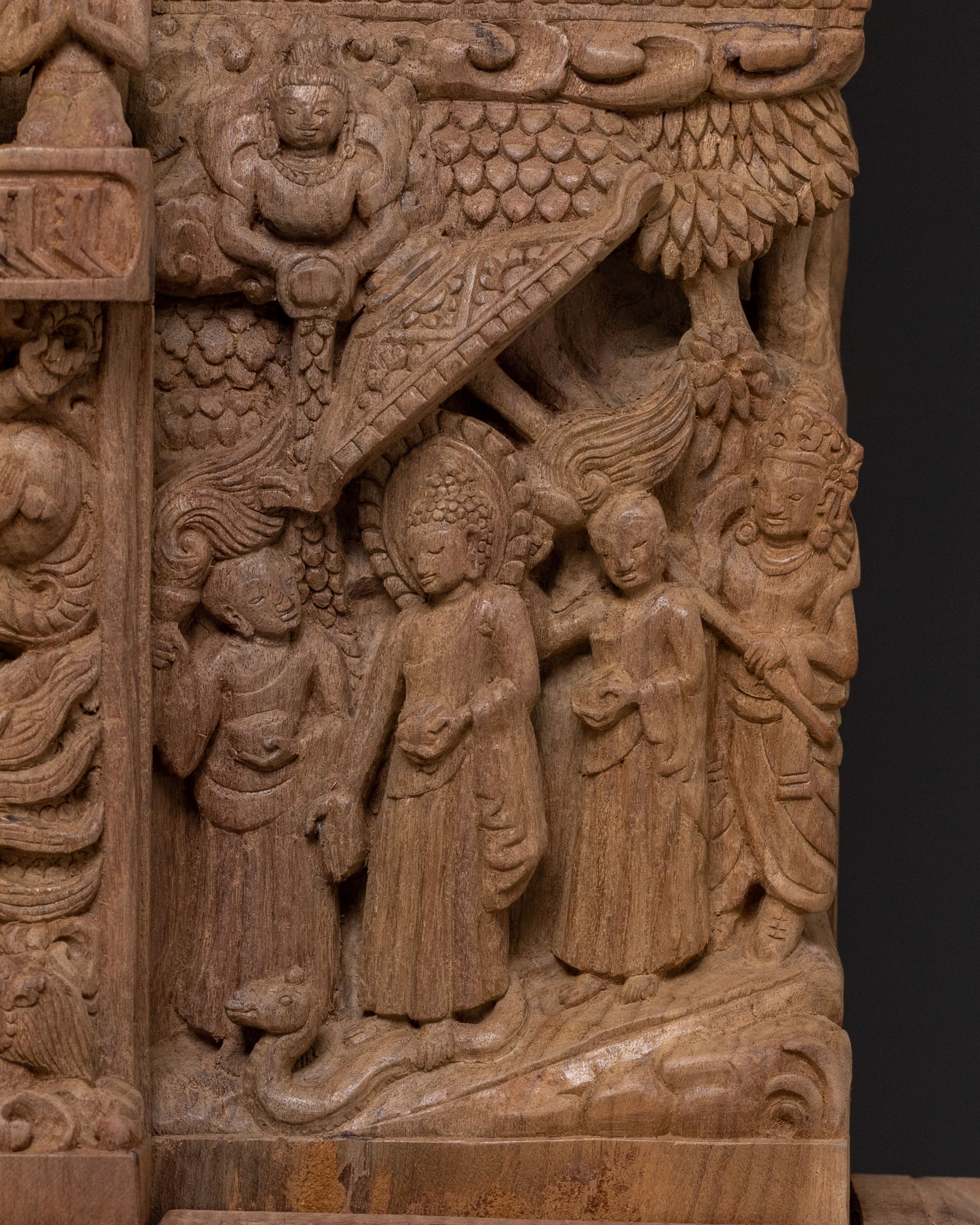 Shakyamuni Buddha Spiritual Statue | Wooden Body