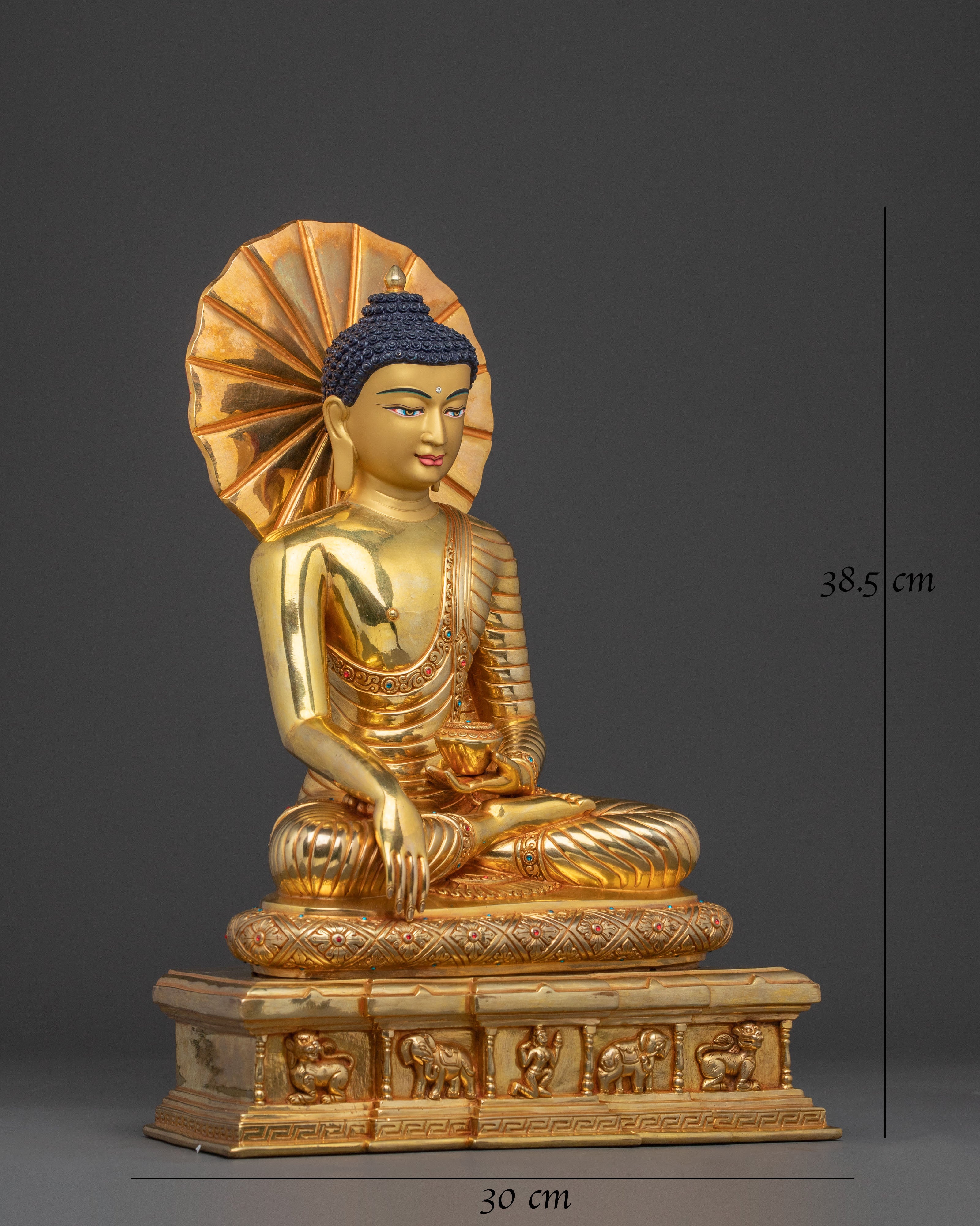 Gold-Gilded Shakyamuni Buddha Sacred Statue | A Radiant Icon