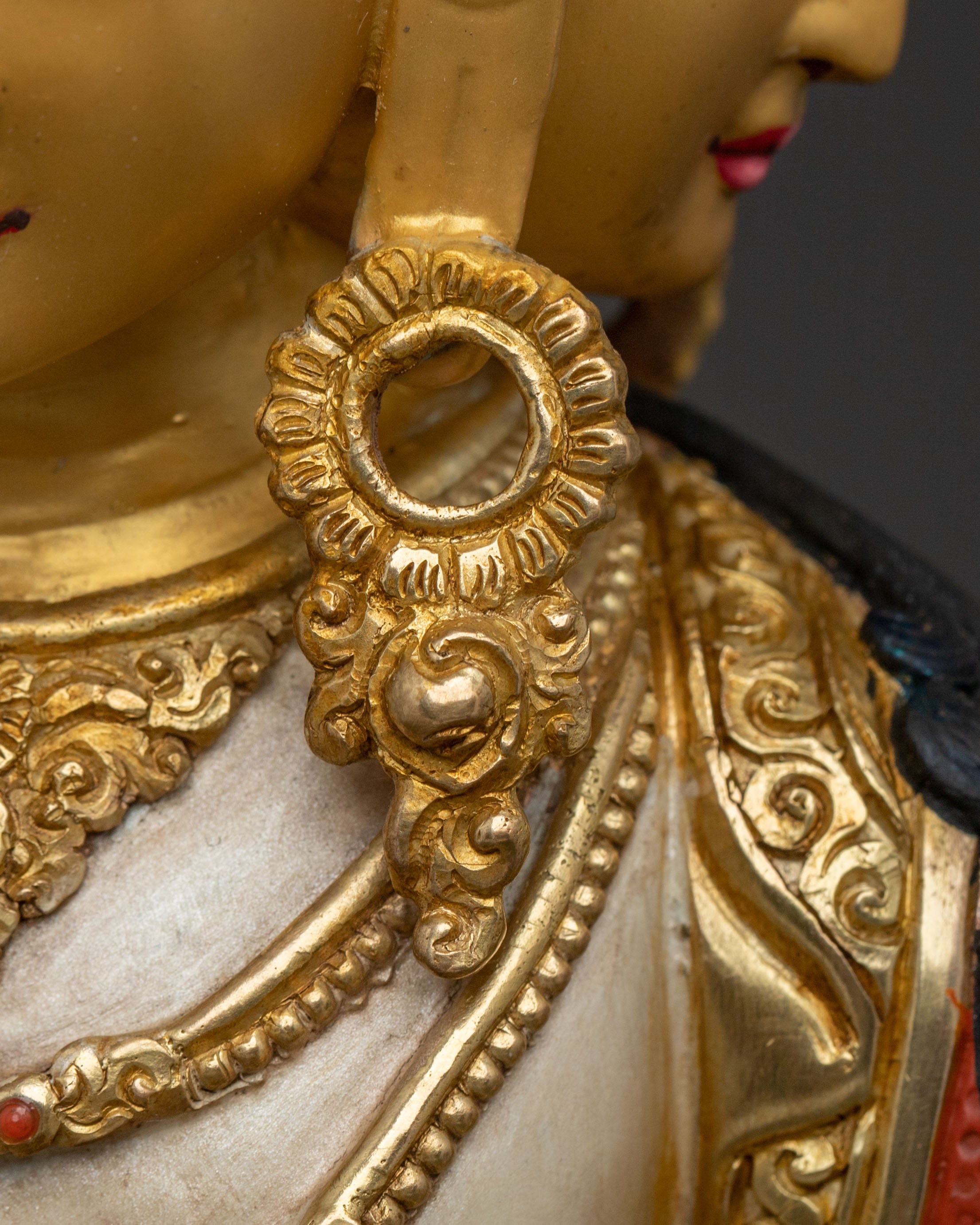 Handcrafted Vairocana Statue – 24K Gilded Copper