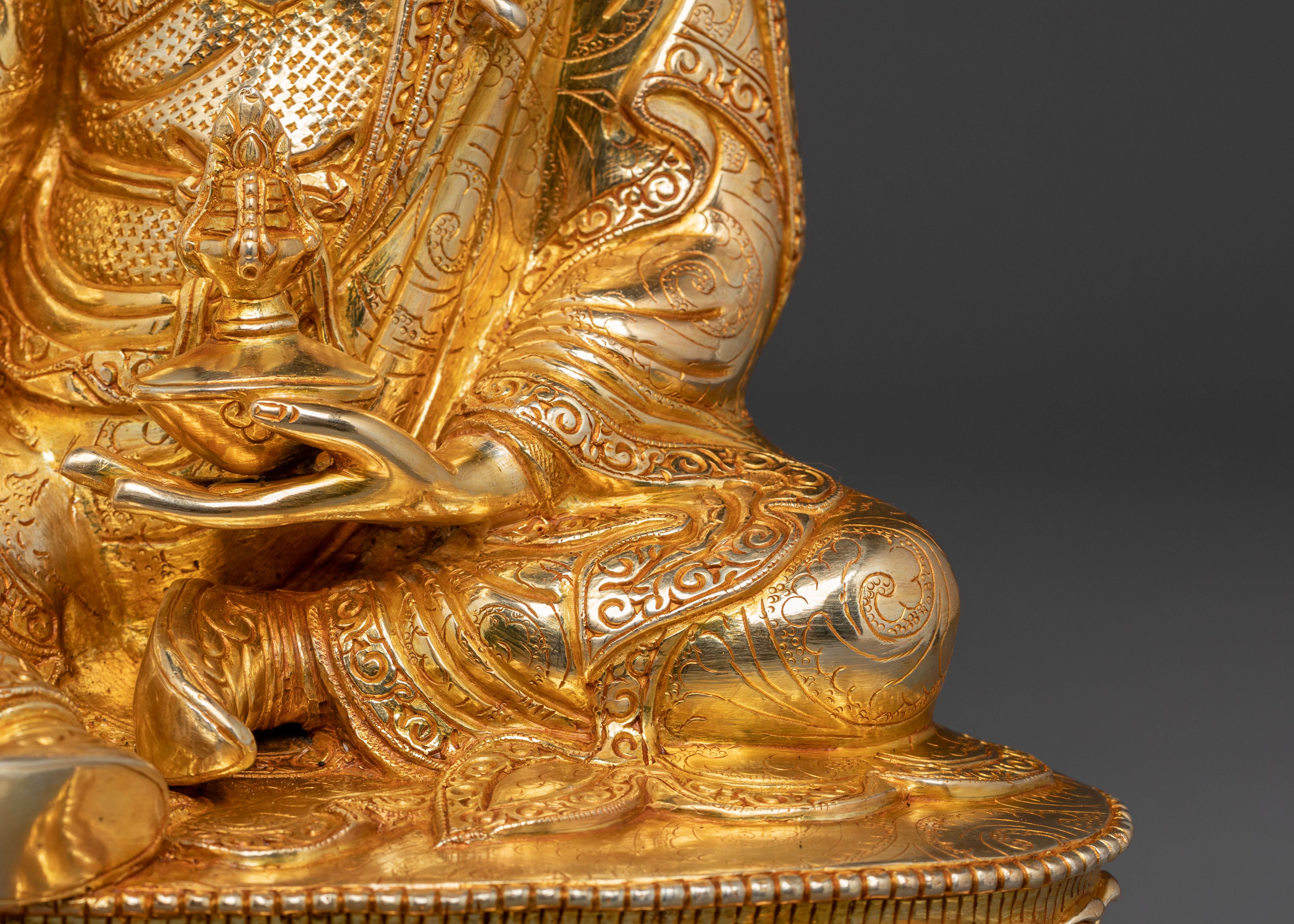 Vajrayana Guru Rinpoche Statue | Sacred Decor