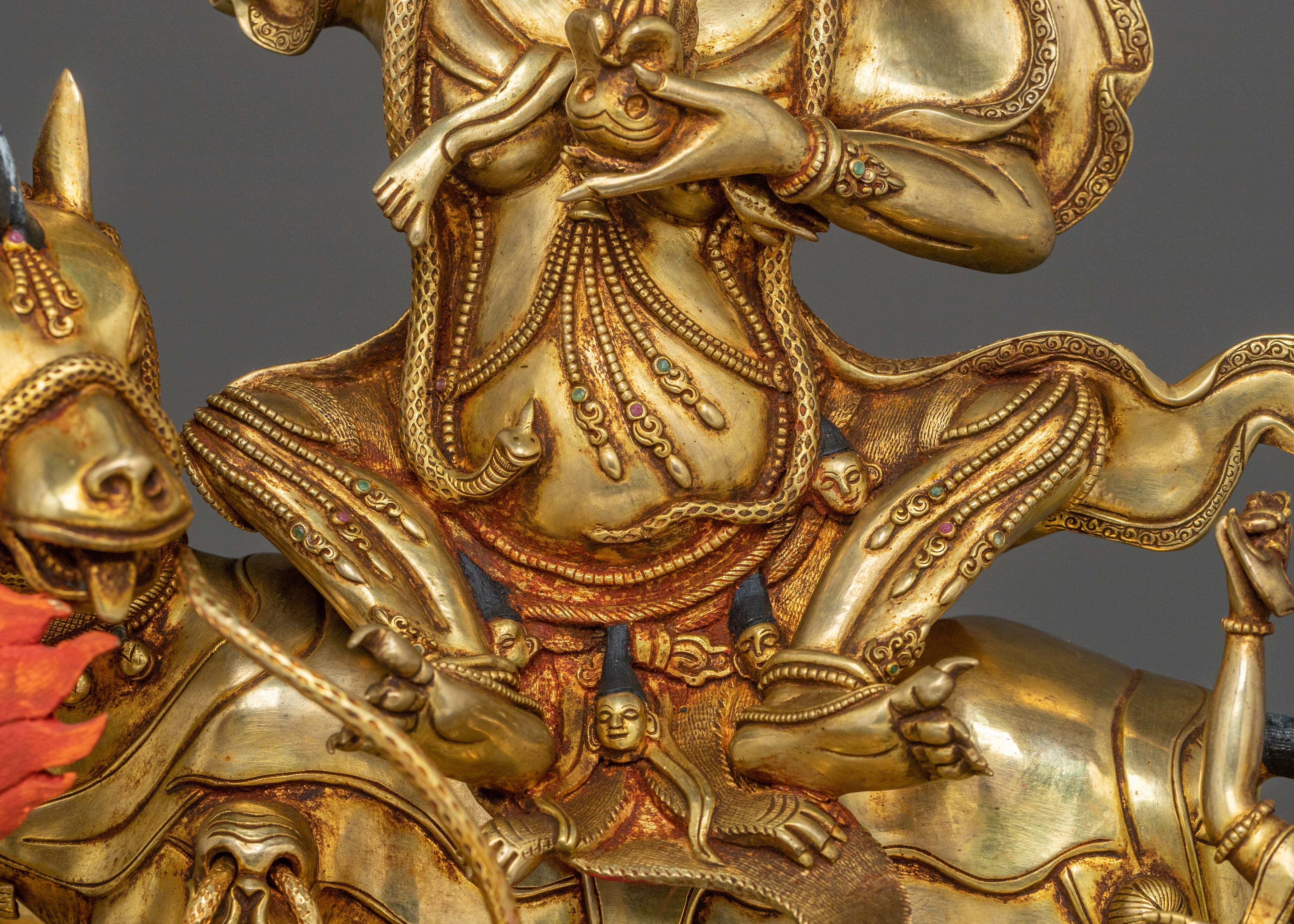 Palden Lhamo Wrathful Figure: Masterfully Gilded Protector