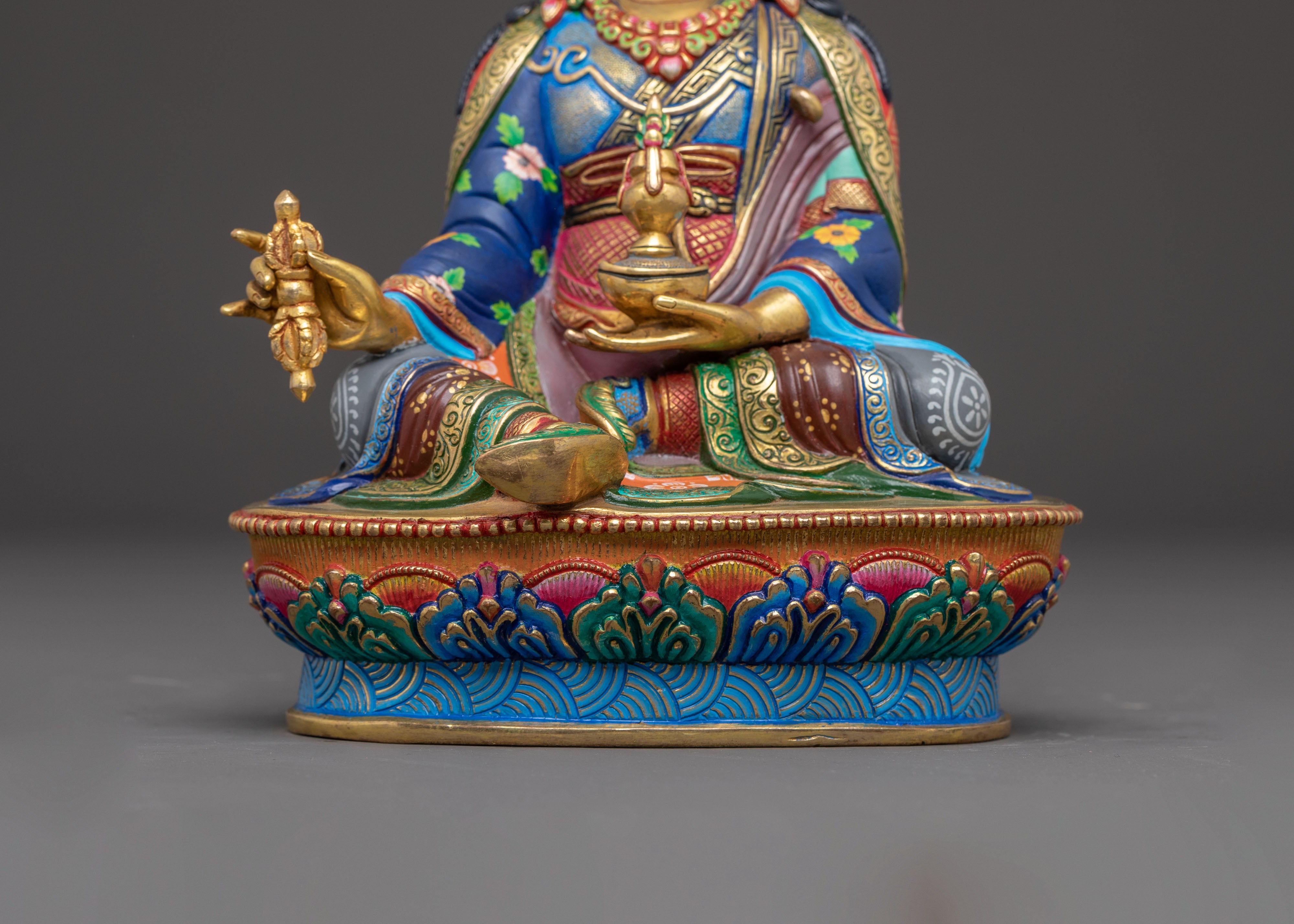 Guru Rinpoche Statue: Tibetan Master Padmasambhava | Vajrayana Teacher