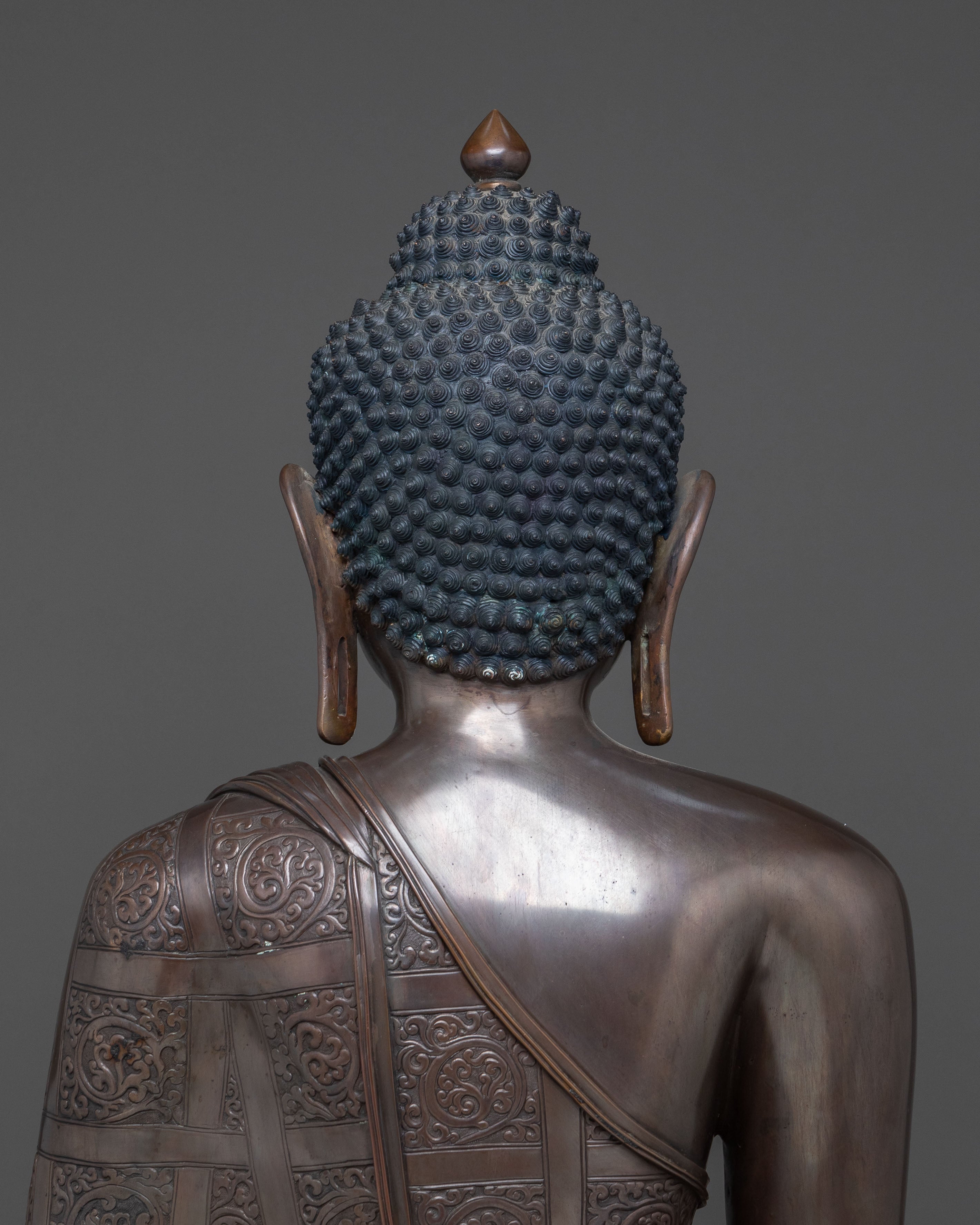 Shakyamuni Buddha Statue: Oxidized Copper Altar Decor