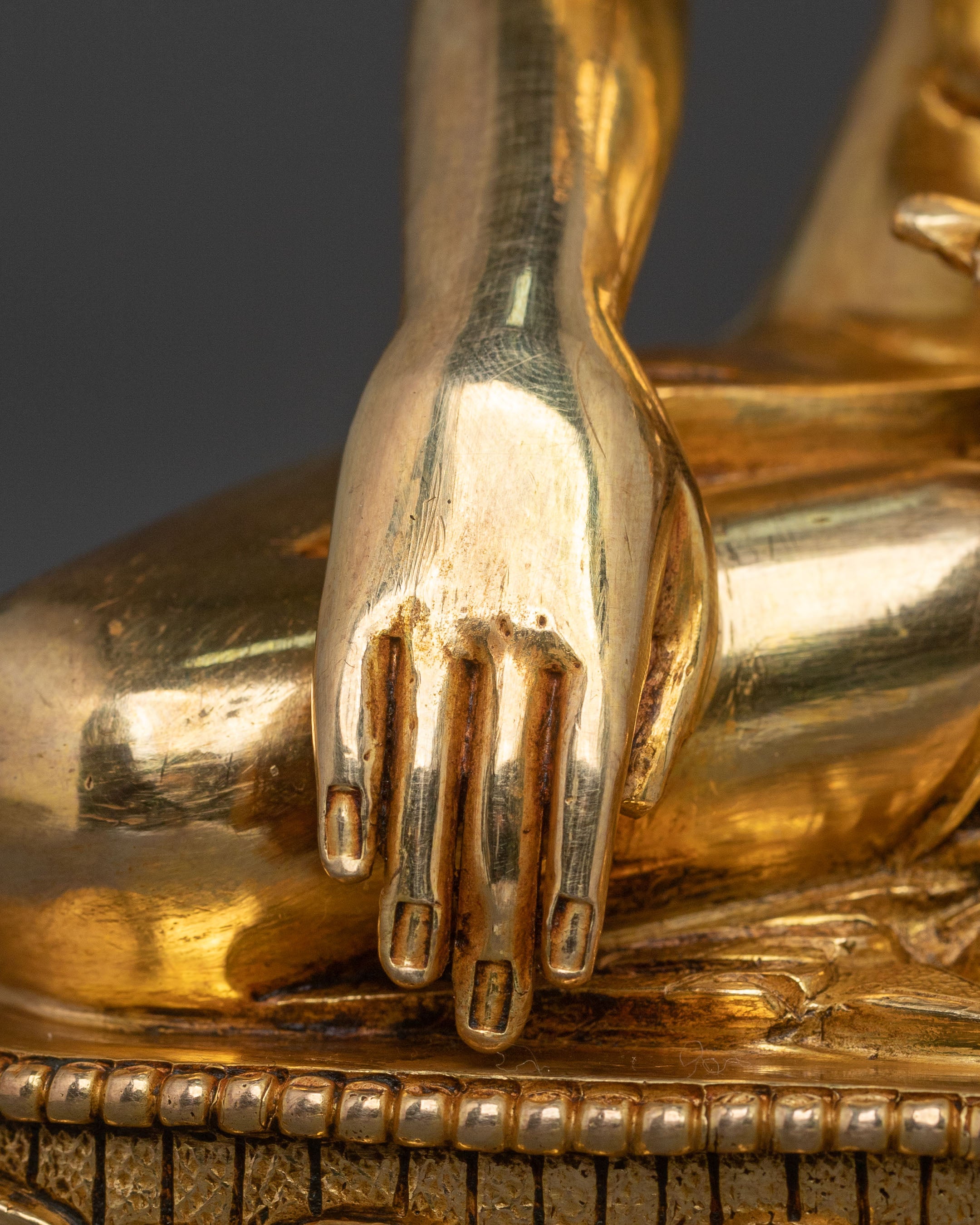 Handcrafted Shakyamuni Buddha Statue | Spiritual Icon