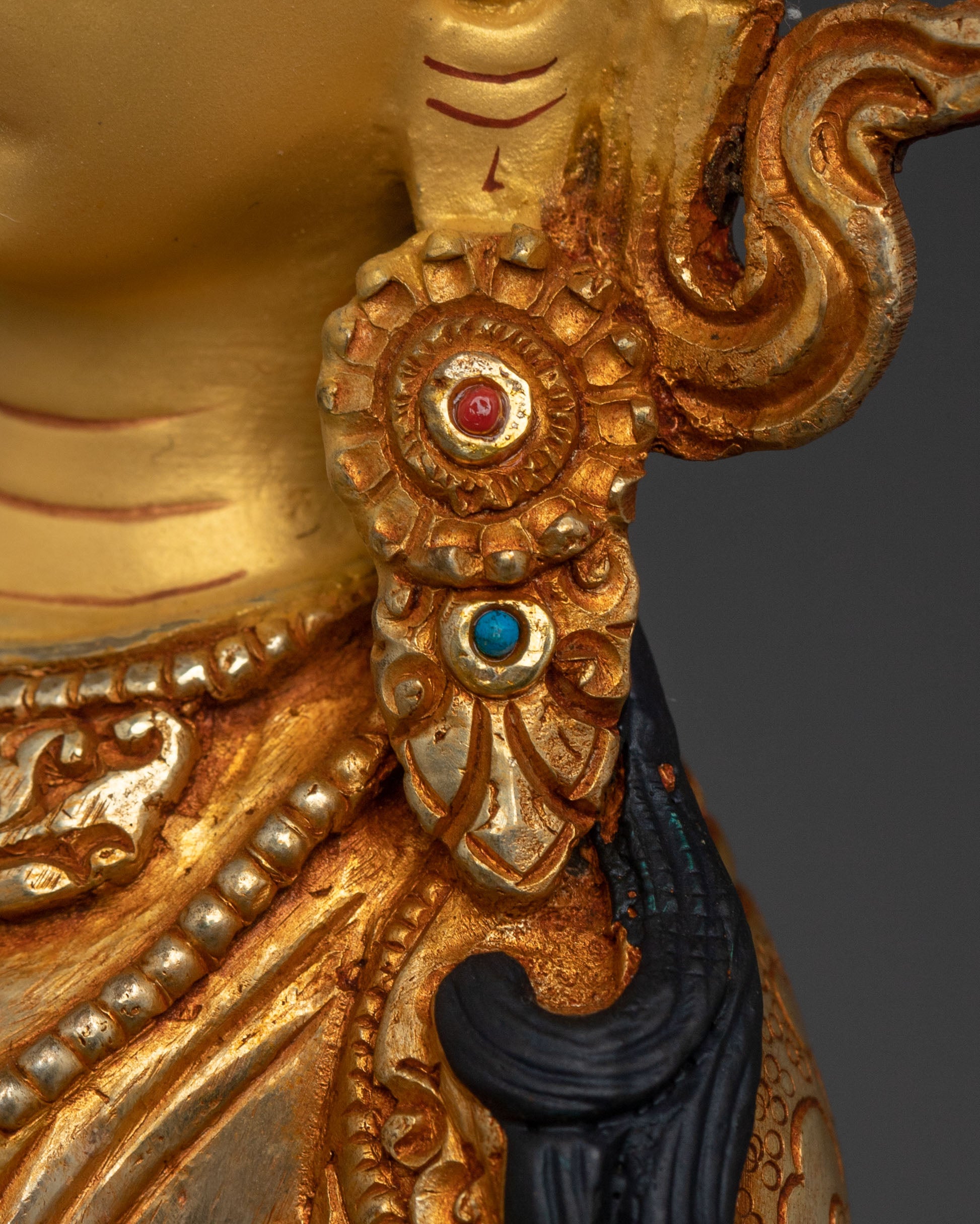 Dukar Statue | 24K Gold Gilded Buddhist Goddess