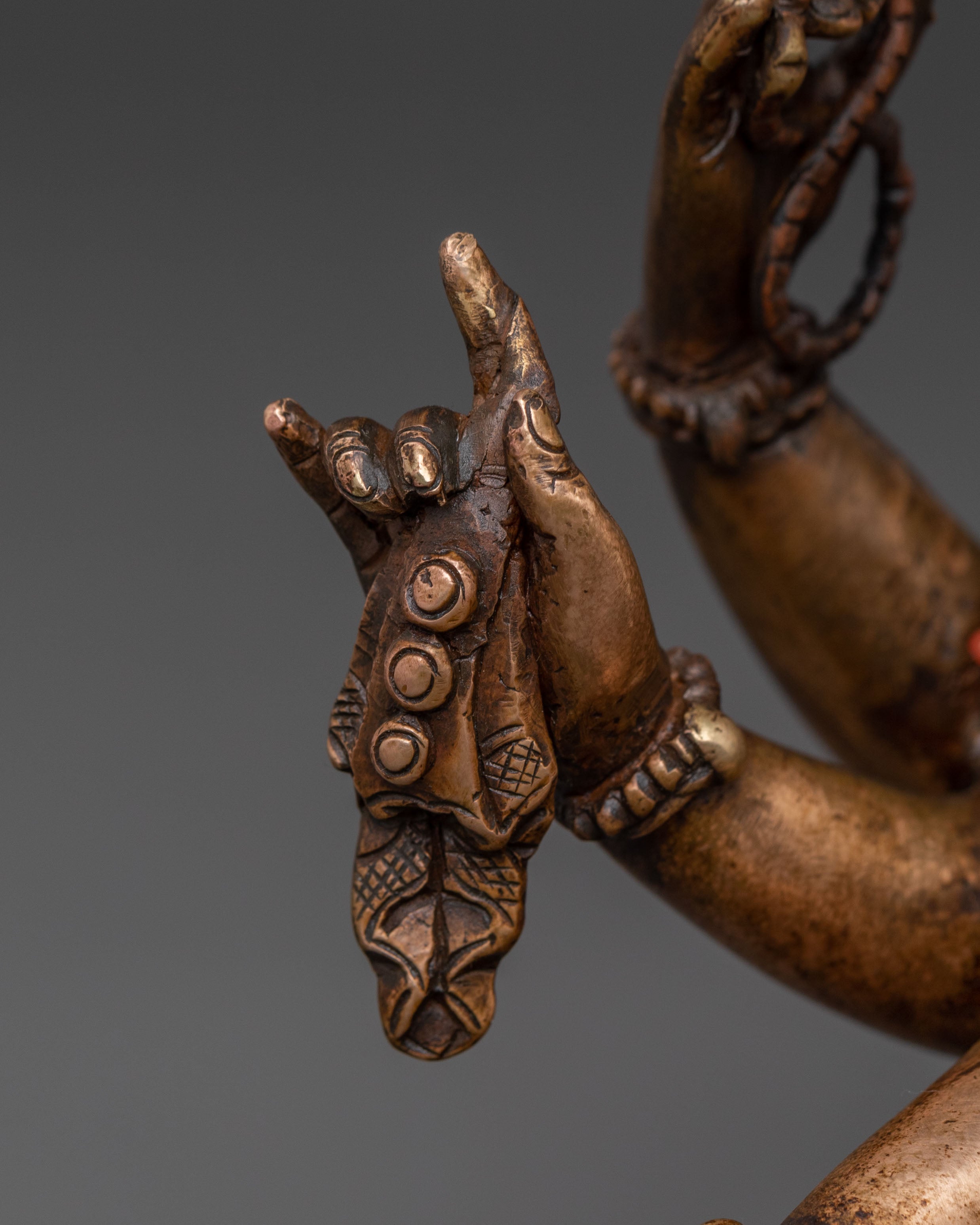 Vasudhara Statue Protector of Prosperity