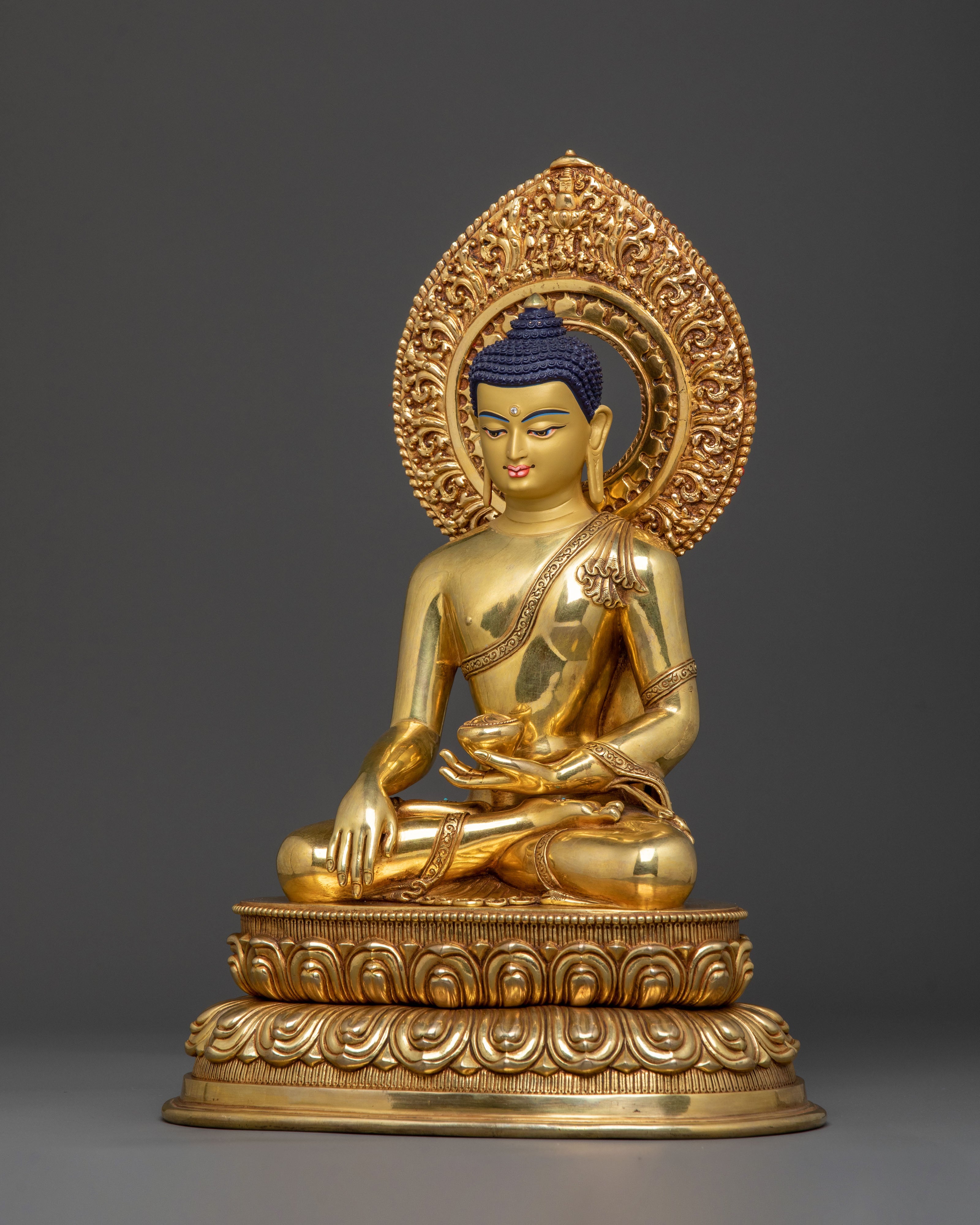 Shakyamuni Buddha Statue Peaceful Awakening